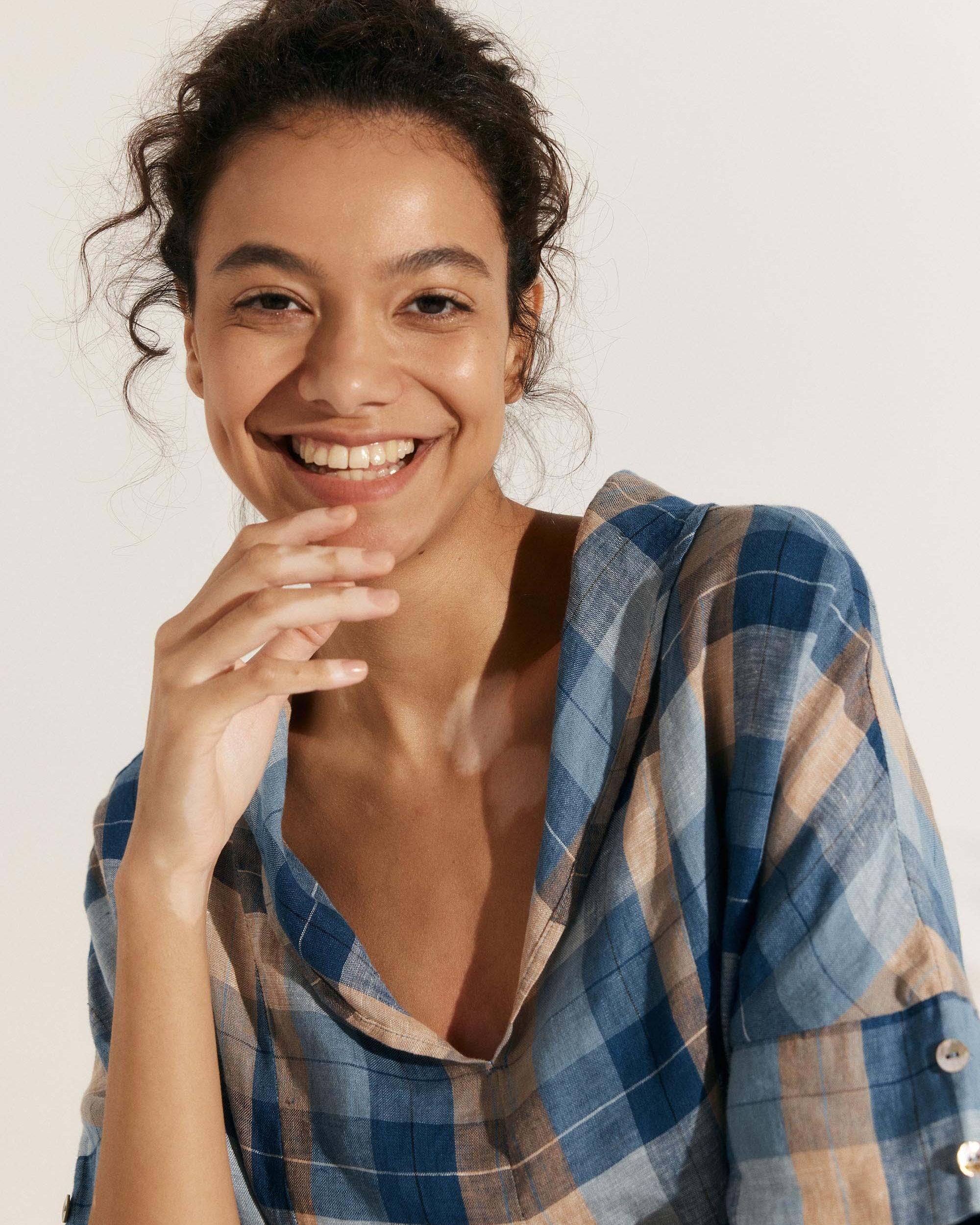 100% Linen V-Neck Short Sleeve Shirt SIERRA - TOPS-Linen Blouses