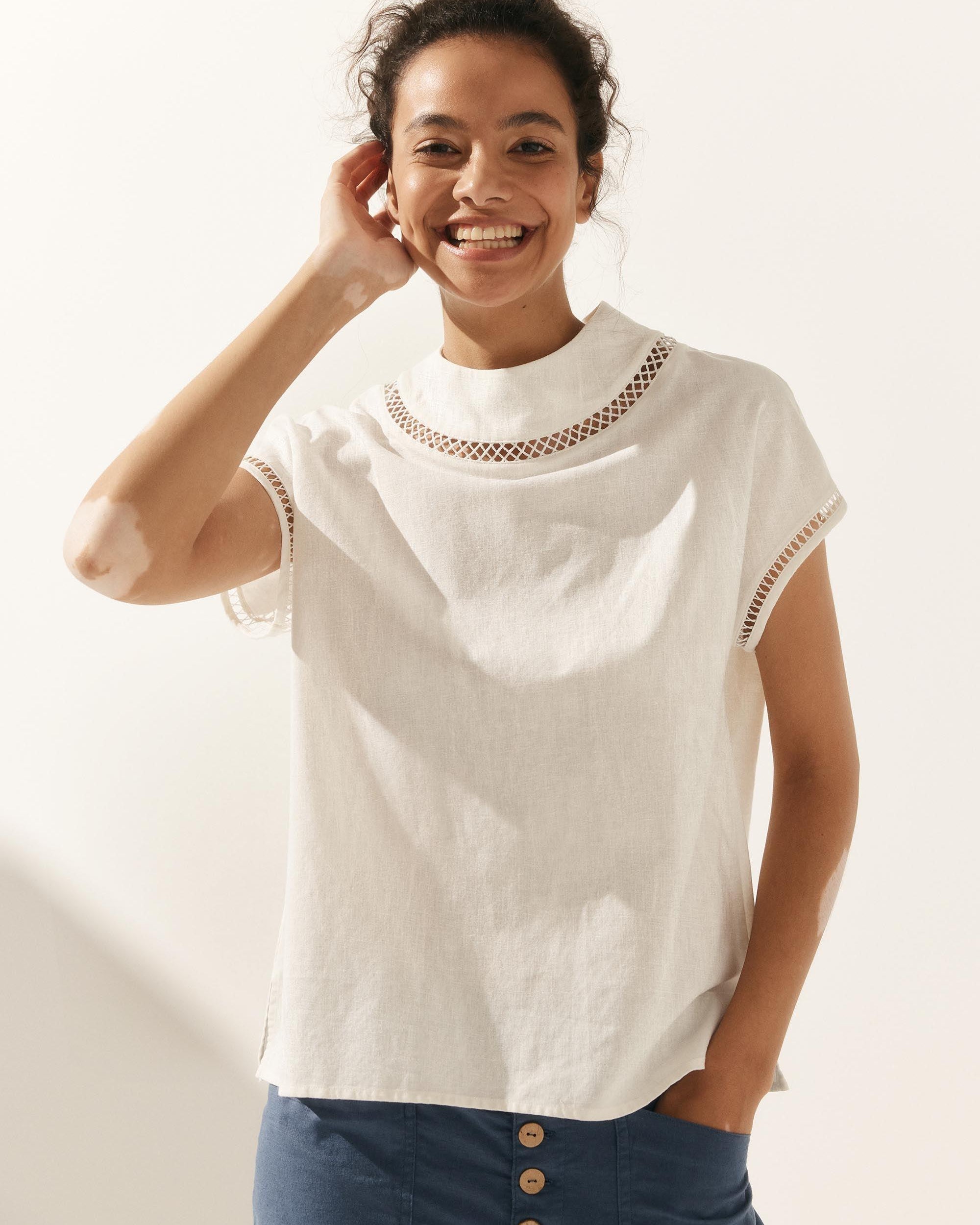 100% Linen Gingham Checked Cutout Turtleneck Top - Optic White / XS - TOPS-Linen Blouses