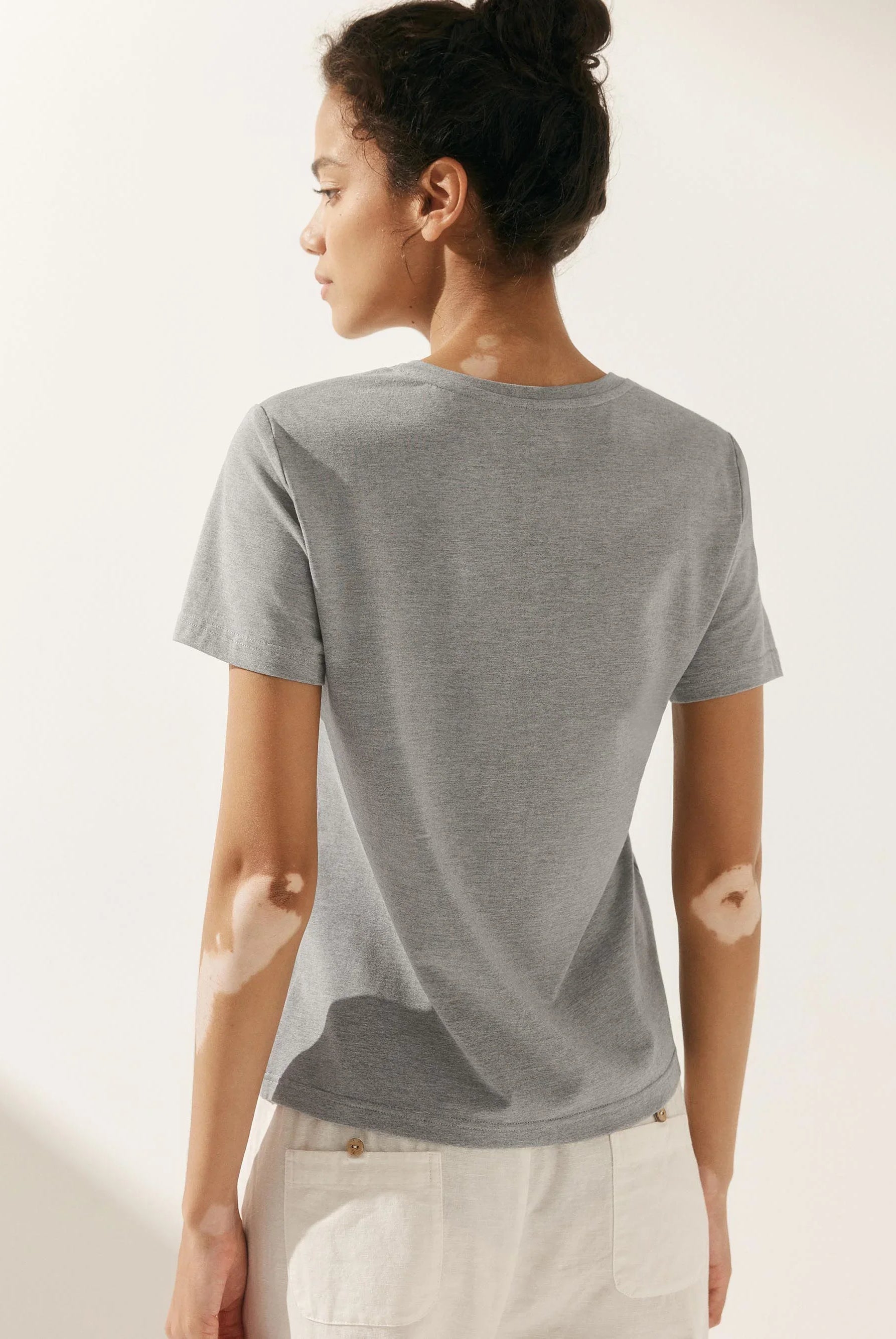 Stretch-Knit Bamboo Classic Basic Tee BELLE - TOPS-Bamboo Tees