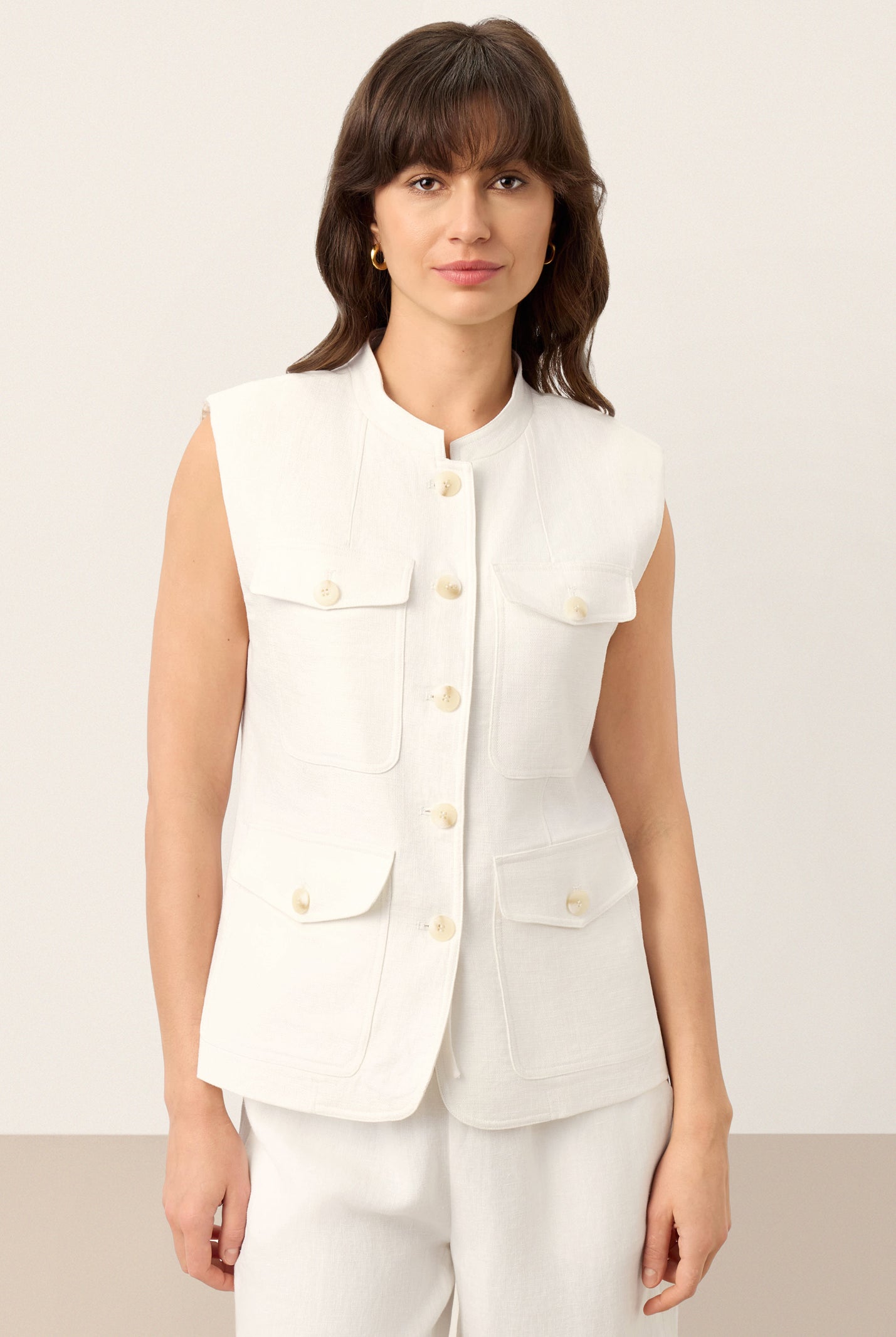 Linen Four-Pocket Tailored Sleeveless Vest COSIMA by LINTICO for women