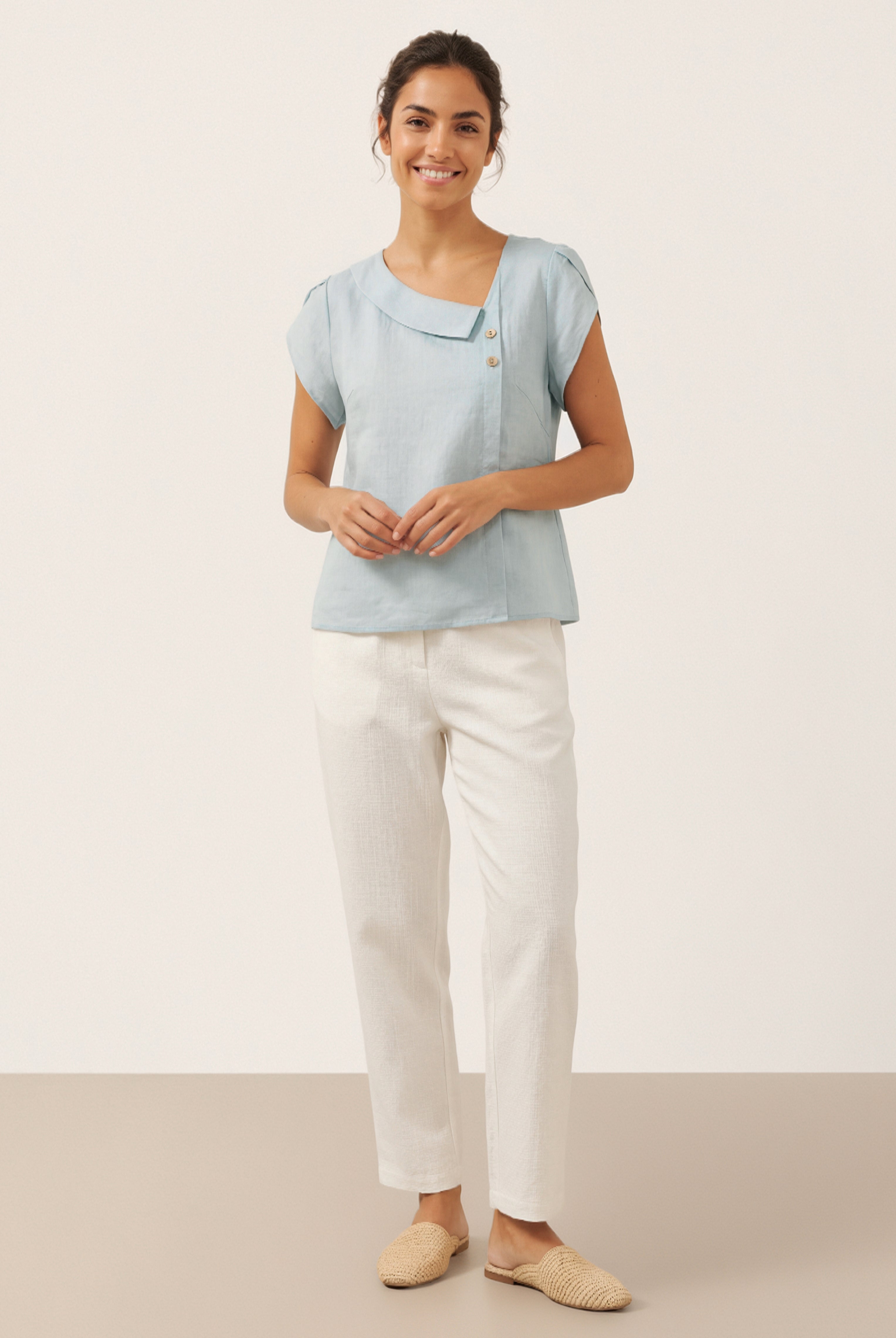 100% Linen Crescent Collar Flutter Sleeve Top FARA by LINTICO for women