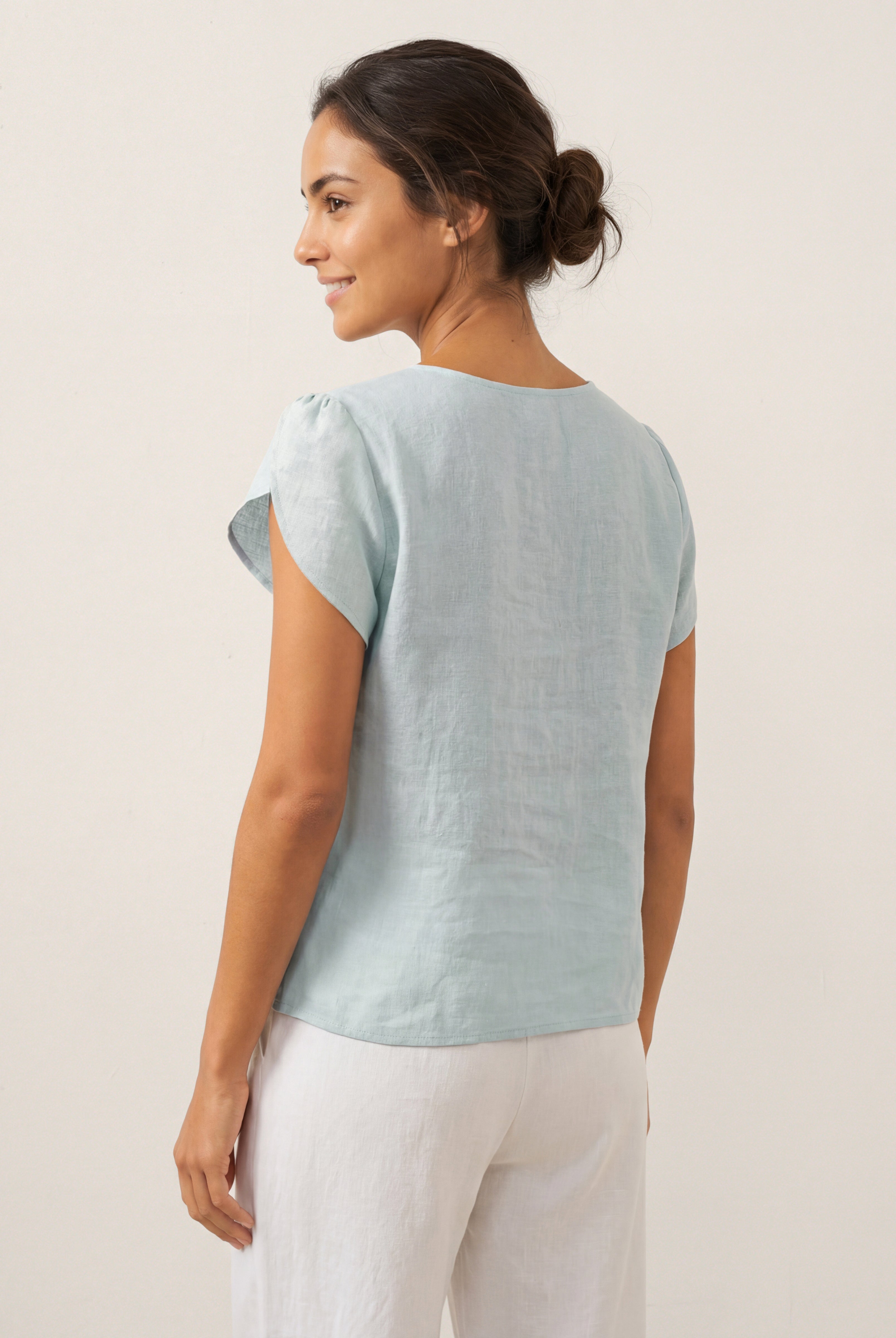 100% Linen Crescent Collar Flutter Sleeve Top FARA by LINTICO for women