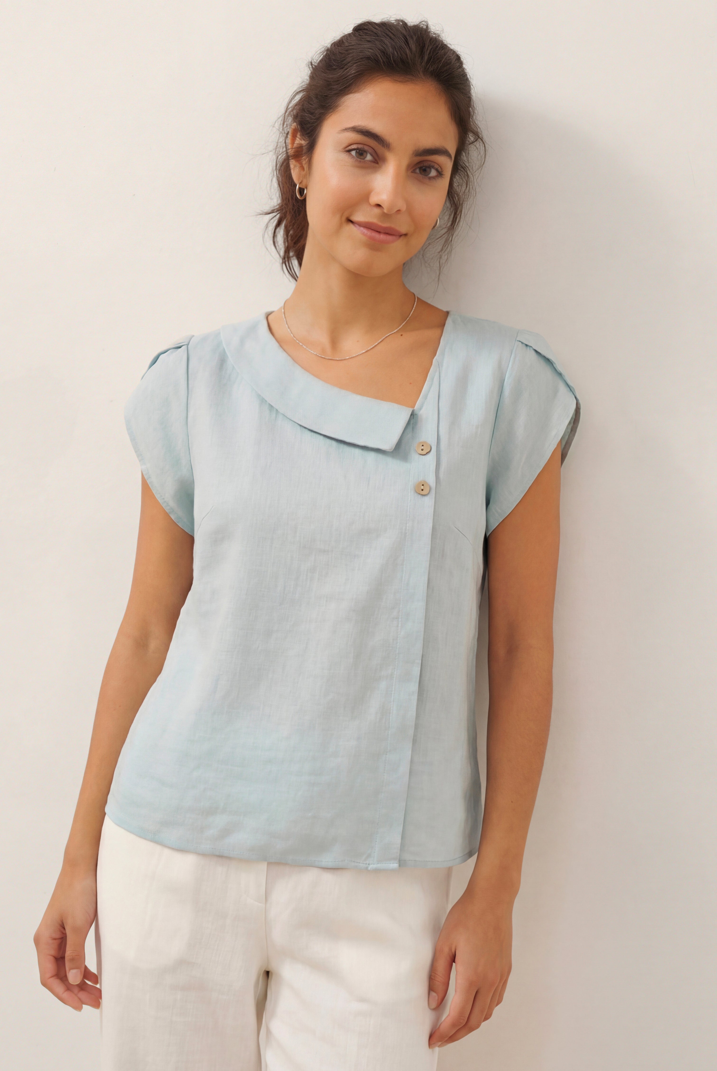 100% Linen Crescent Collar Flutter Sleeve Top FARA by LINTICO for women