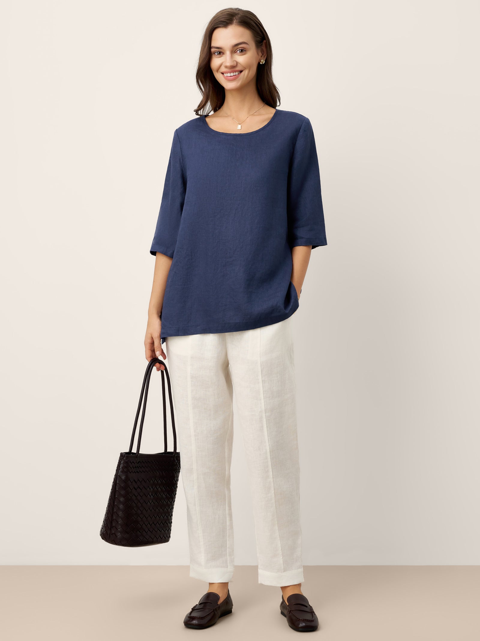 100% Linen Relaxed Back Button Top with Tab Sleeves SYLVANA by LINTICO for women