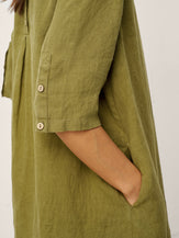 100% Linen Round Neck Back Placket Pleat Midi Dress PENELOPE by LINTICO for women