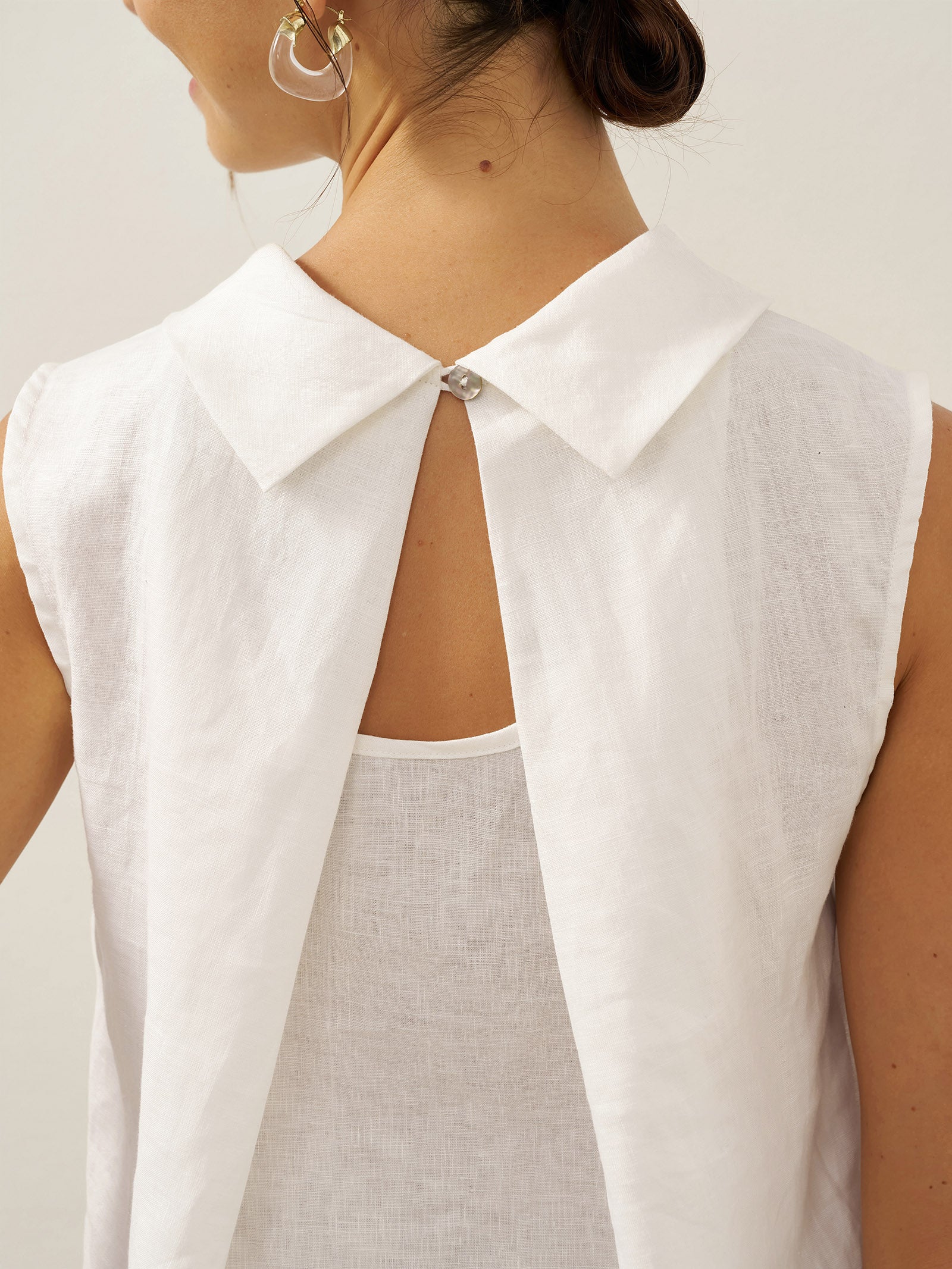 100% Linen Structured Collar Sleeveless Blouse BLAIR by LINTICO for women