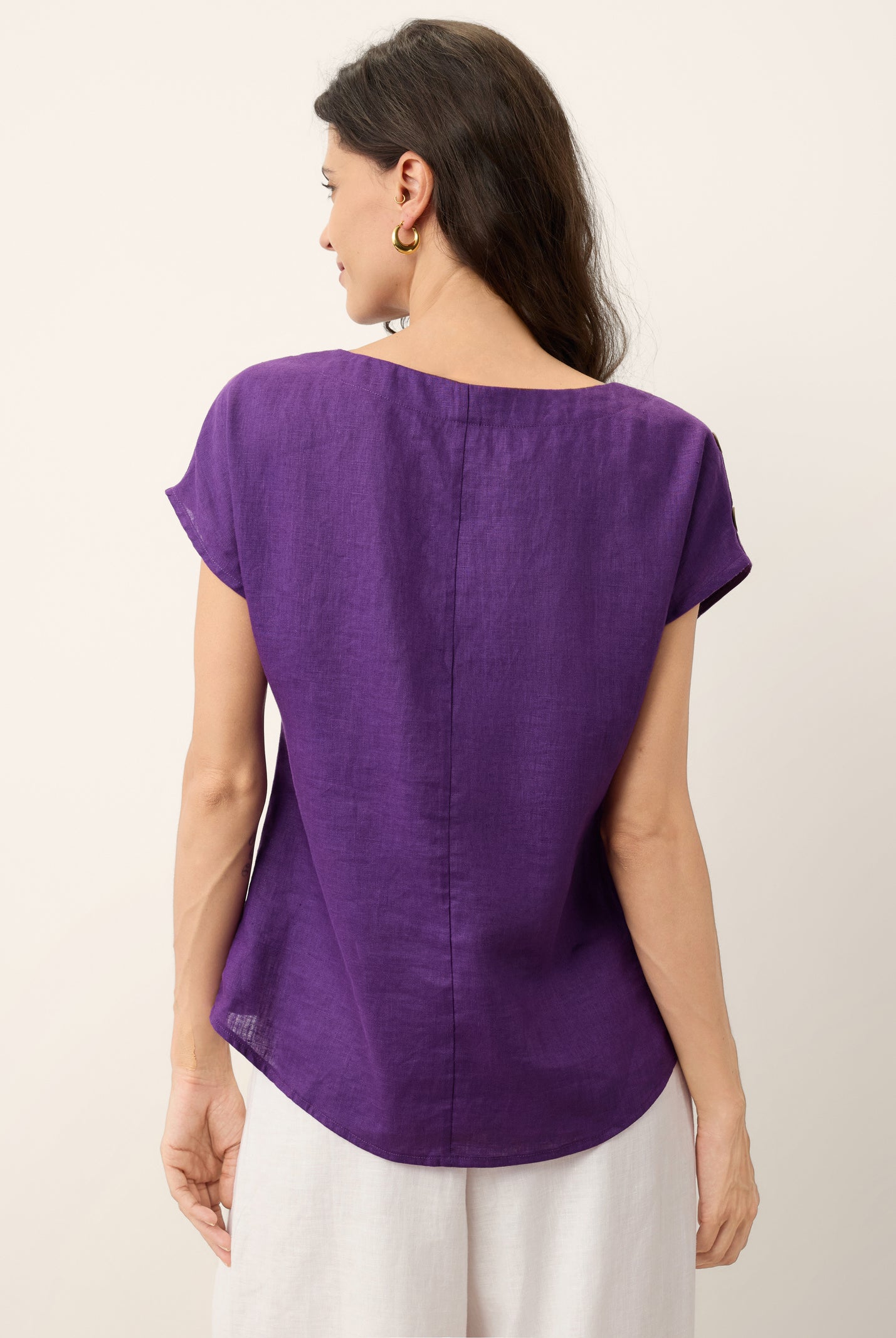 100% Linen Round Neck Button Detail Top ISABELLE by LINTICO for women
