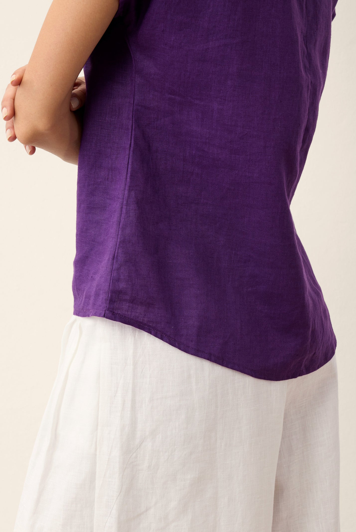 100% Linen Round Neck Button Detail Top ISABELLE by LINTICO for women