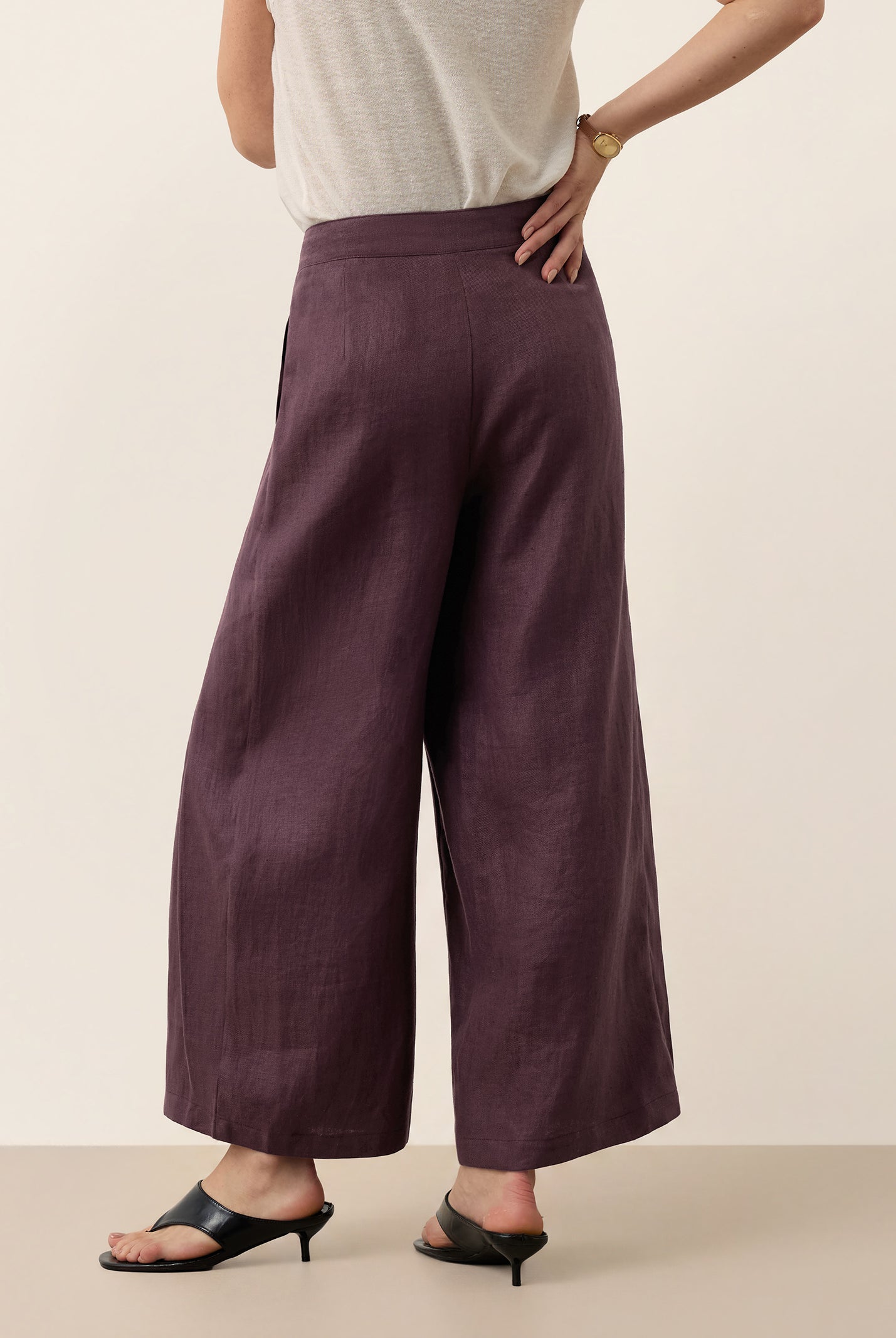 100% Linen Yarn Dyed Pleated Elastic Waist Wide Leg Culottes PALOMA by LINTICO for women