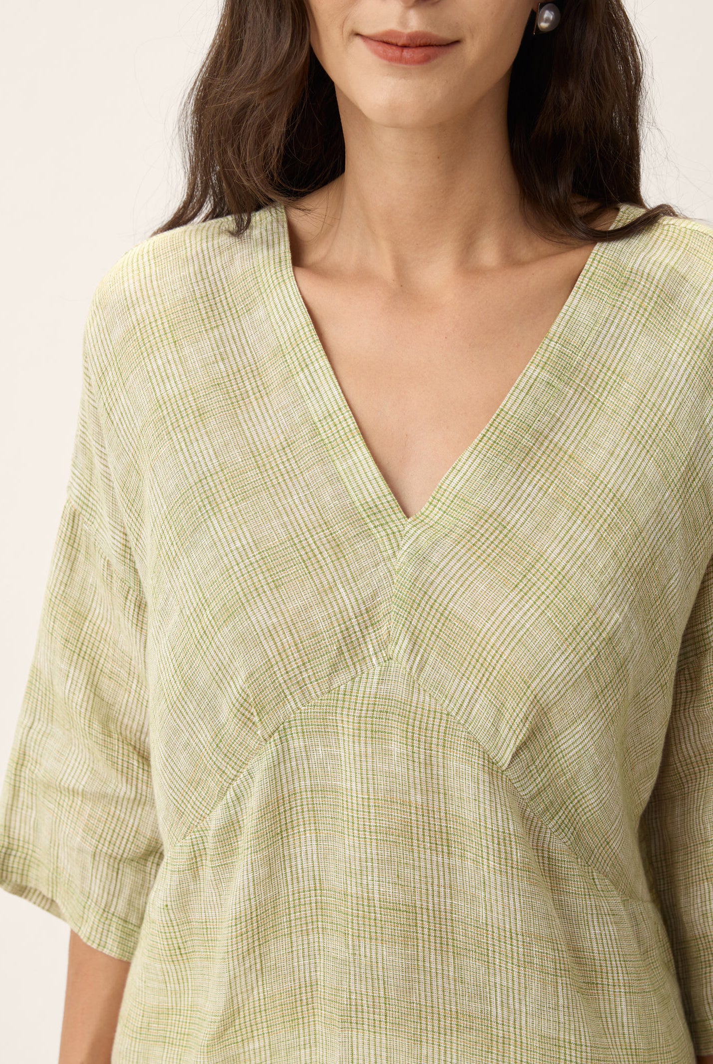 100% Linen Gingham V-Neck High-Low Overtop ALTHEIA by LINTICO for women