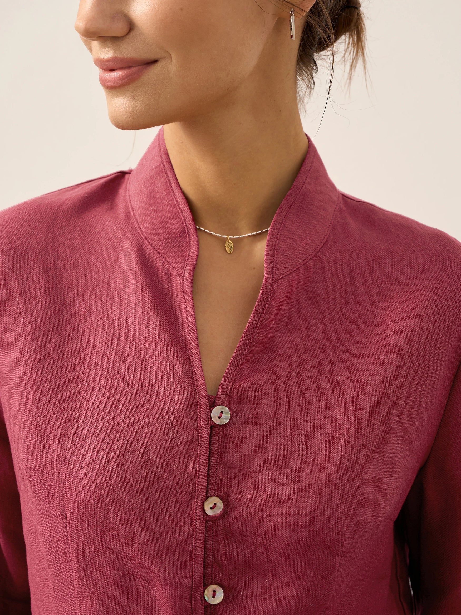 100% Linen Stand-Collar Half-Sleeve Fitted Jacket AMELIA by LINTICO for women