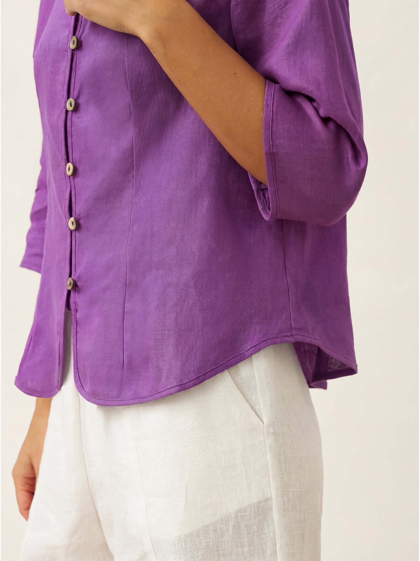 100% Linen Stand-Collar Half-Sleeve Fitted Jacket AMELIA by LINTICO for women