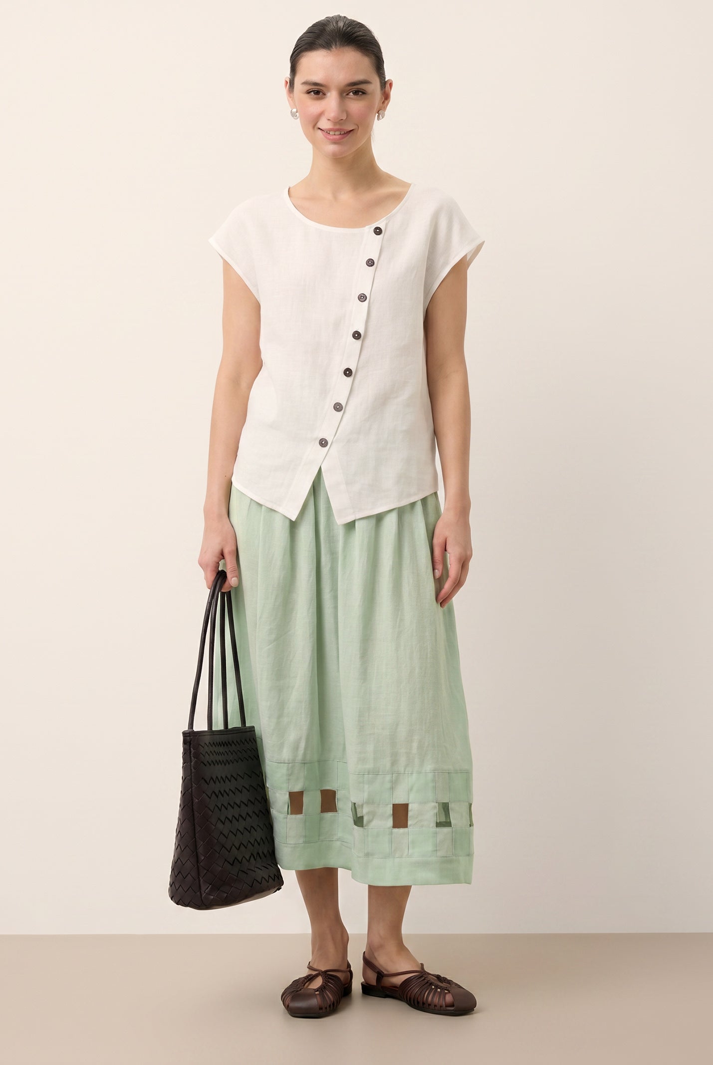 LINTICO women's linen outfit with skirt and top
