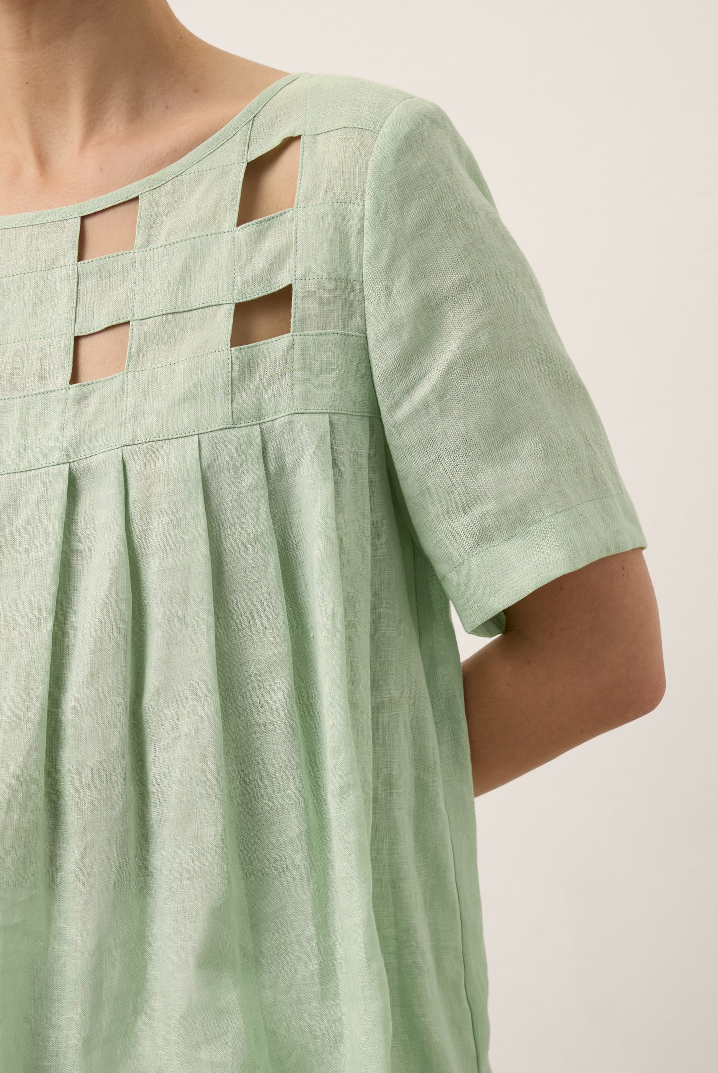 100% Linen Layered Handwoven Lattice Pleated Top AMALIA by LINTICO for women