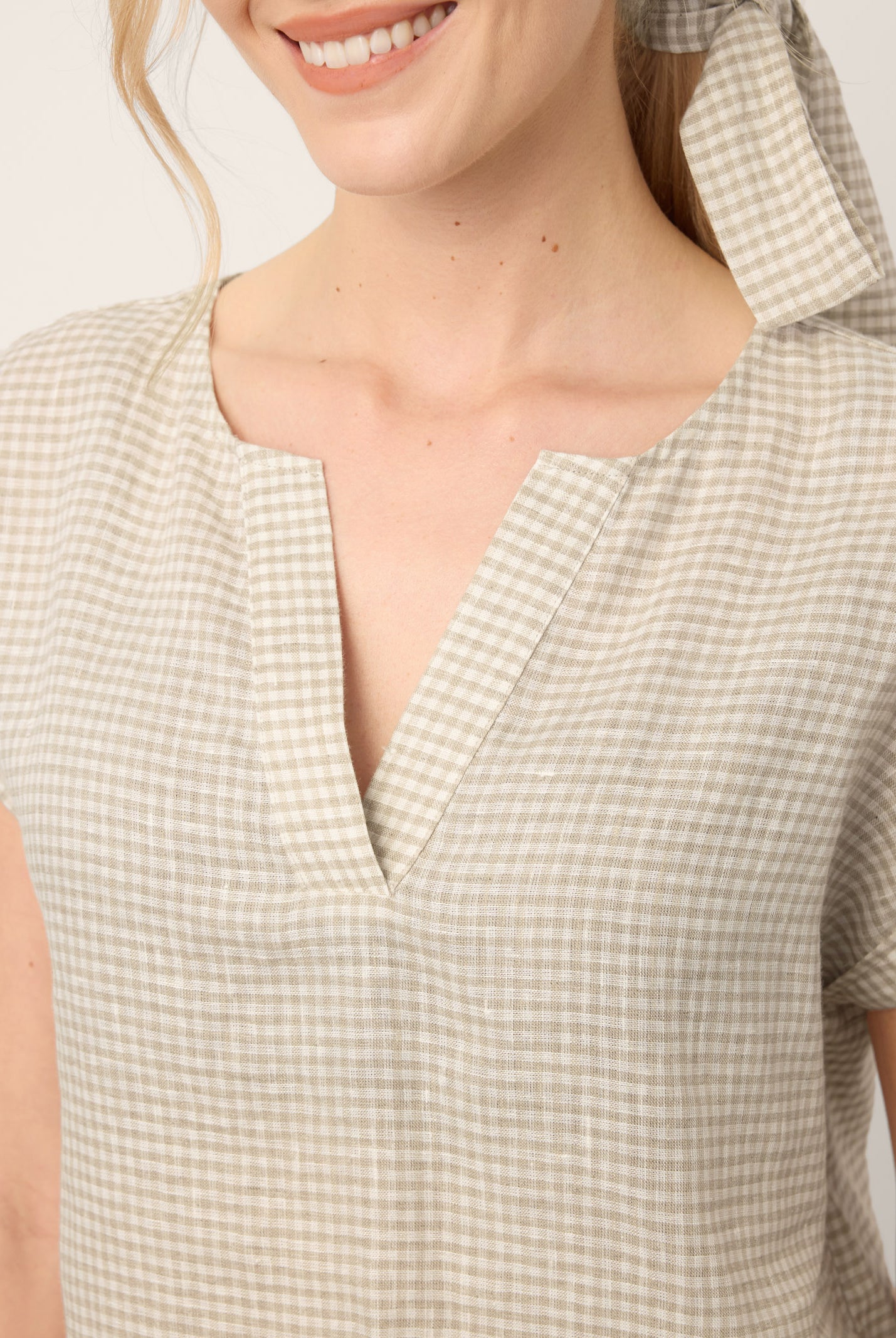 100% Linen Plaid Detachable Tie-Belt Split-Neck Top LEXIE by LINTICO for women