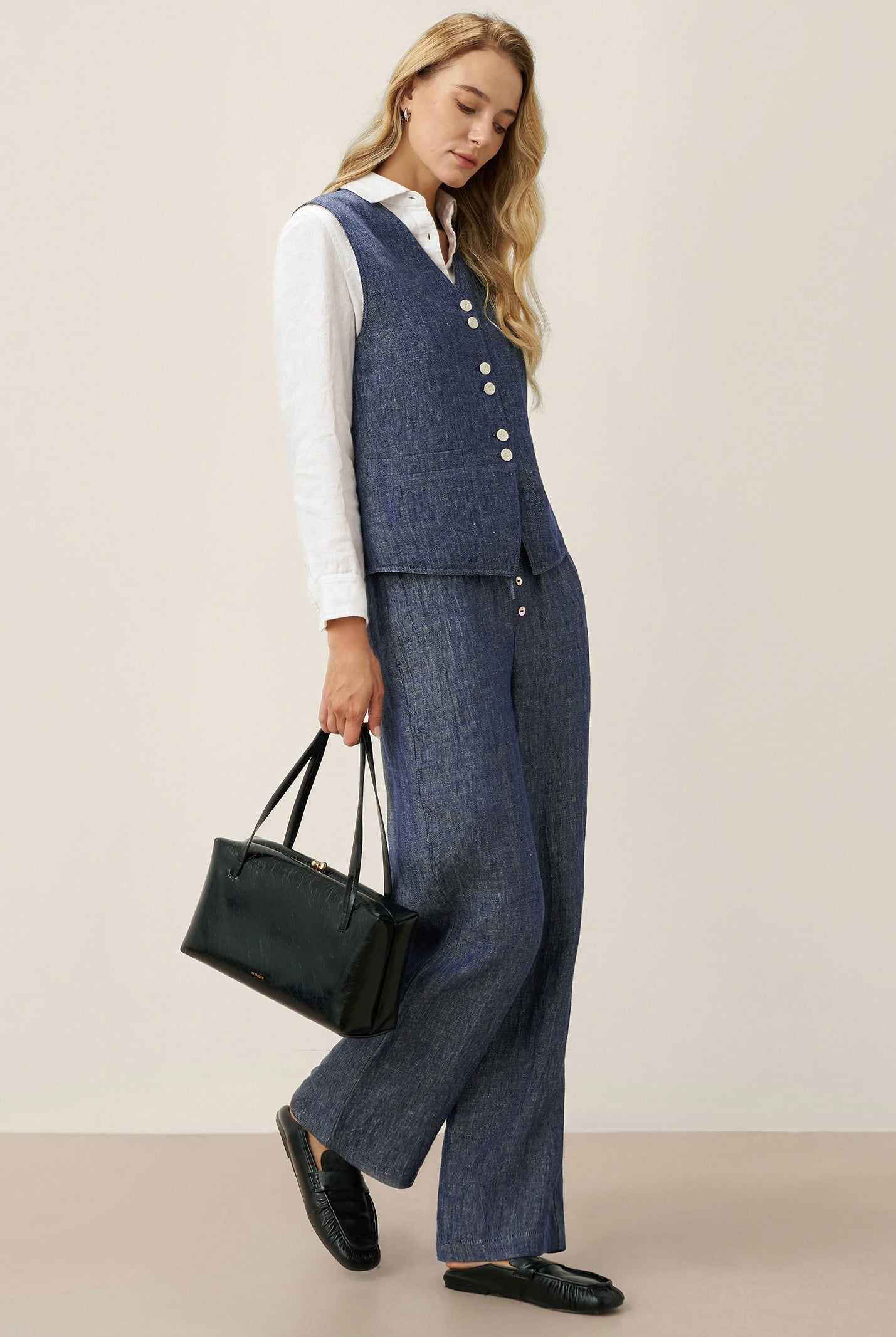 100% Linen Reversible Denim Texture Button Front Vest HARPER by LINTICO, fabric detail for women