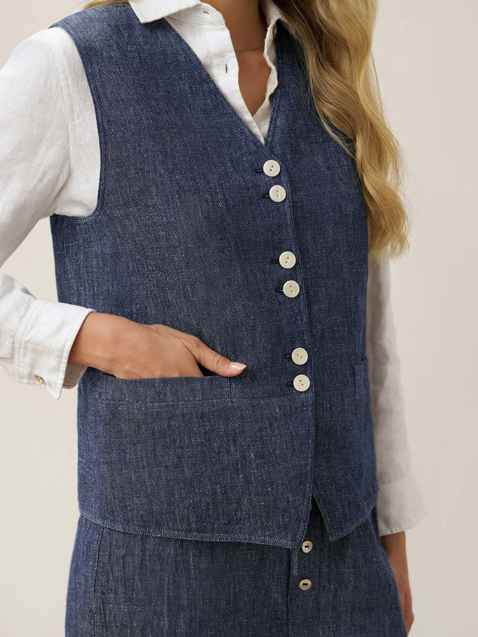 100% Linen Reversible Denim Texture Button Front Vest HARPER by LINTICO, fabric detail for women