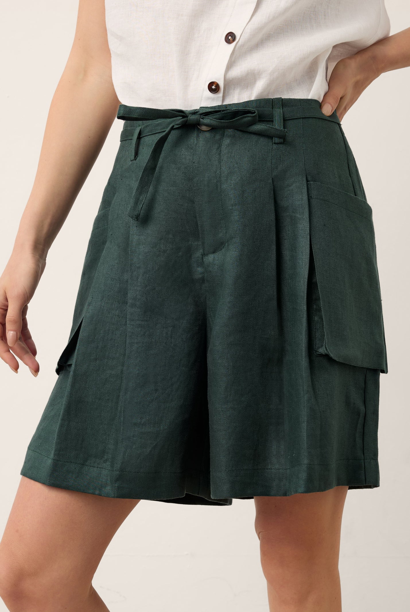 100% Linen Tie Waist Pleated Bermuda Shorts CADENCE by LINTICO for women