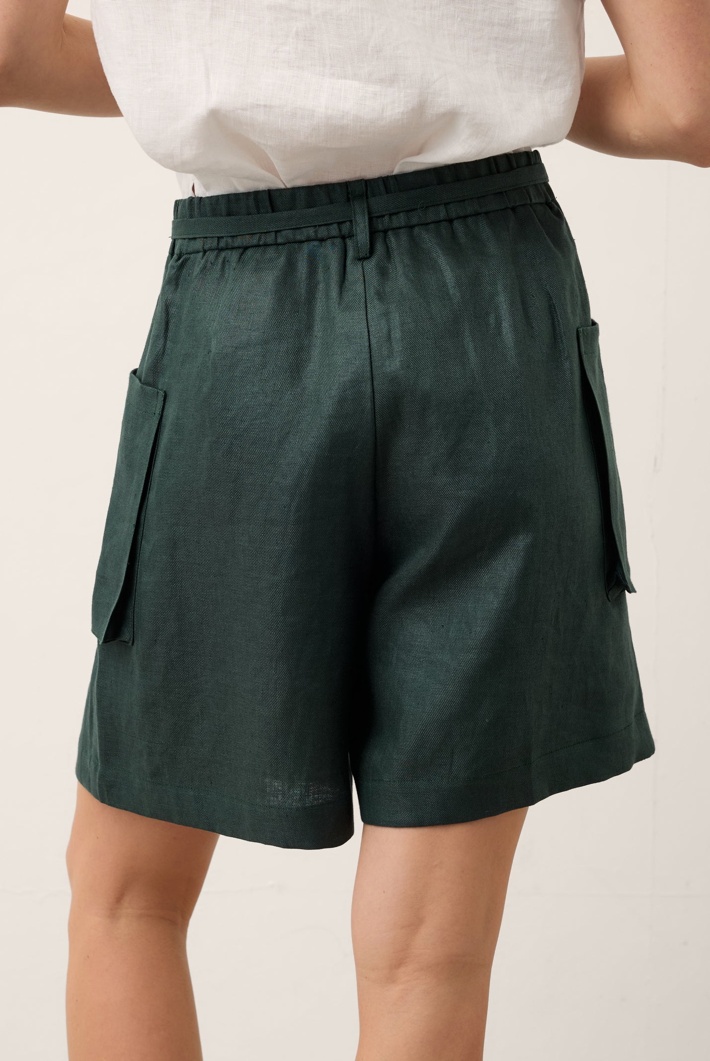100% Linen Tie Waist Pleated Bermuda Shorts CADENCE by LINTICO for women