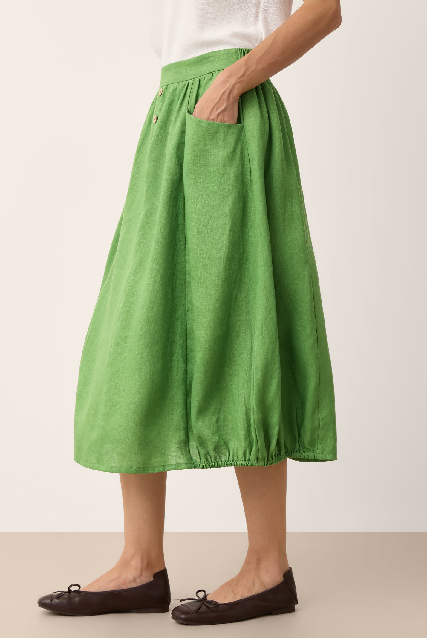 100% Linen Wood Button Elasticated Waist Bubble Skirt QUENBY by LINTICO for women