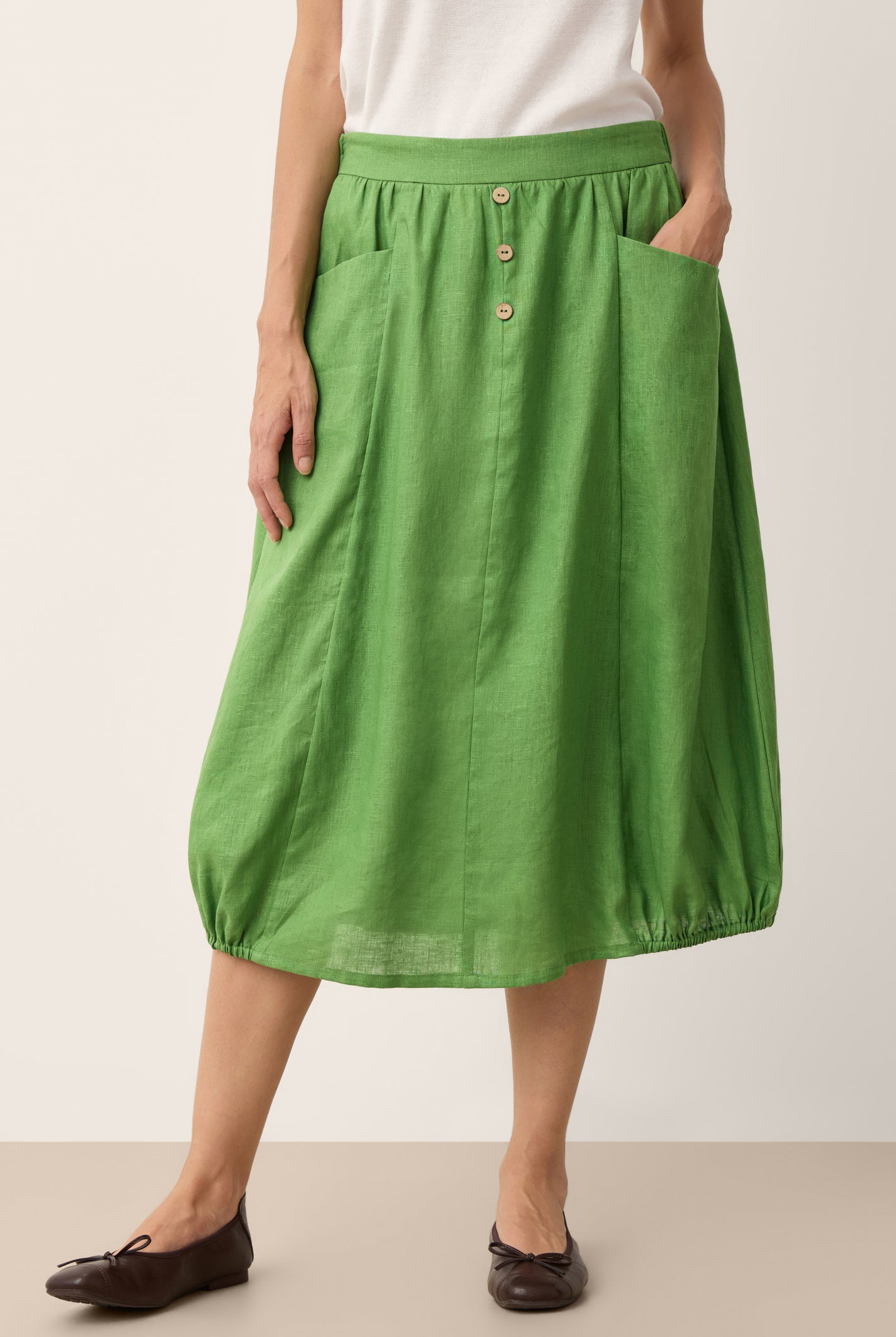 100% Linen Wood Button Elasticated Waist Bubble Skirt QUENBY by LINTICO for women