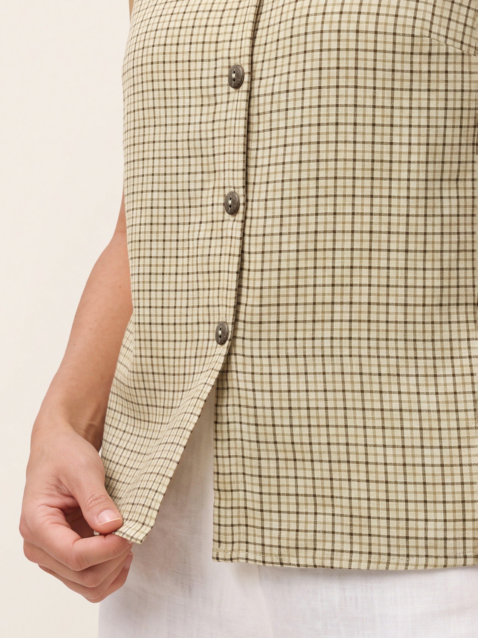 100% Linen Yarn Dyed Check Tie Neck Top ISALINE by LINTICO