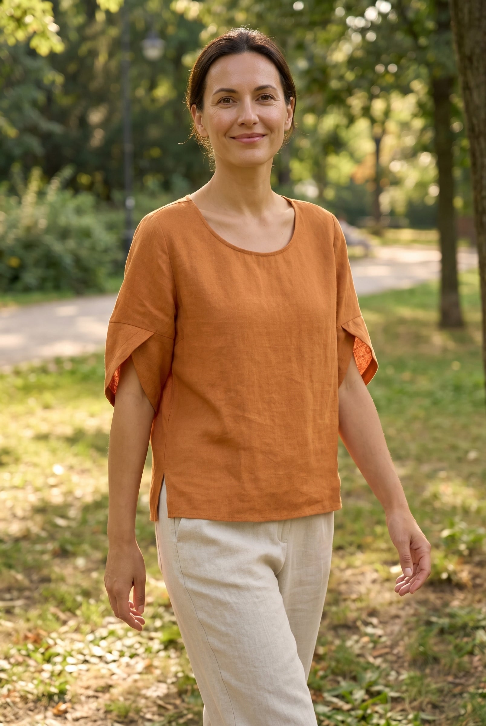 100% Linen Round Neck Petal-Sleeve Pullover LAUREL by LINTICO for women