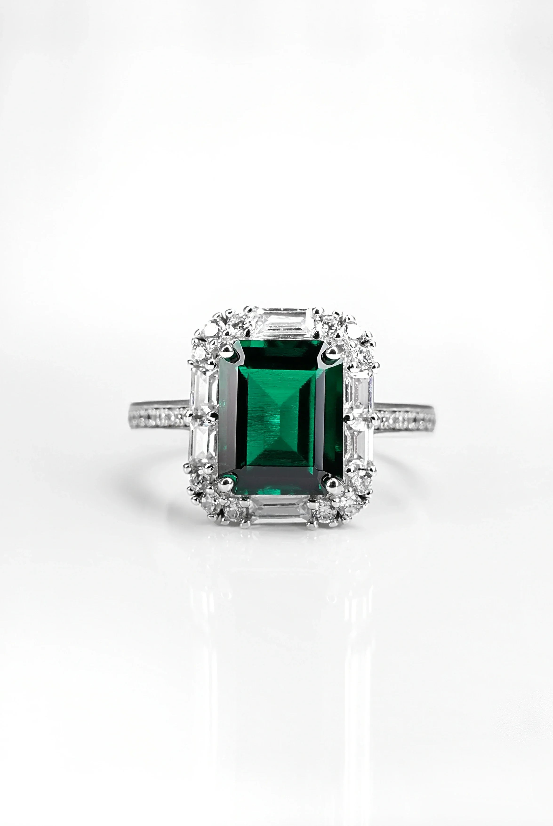 Exquisite Emerald Ring - Shadow Fairy - One-Size - ACCESSORIES-Jewelry