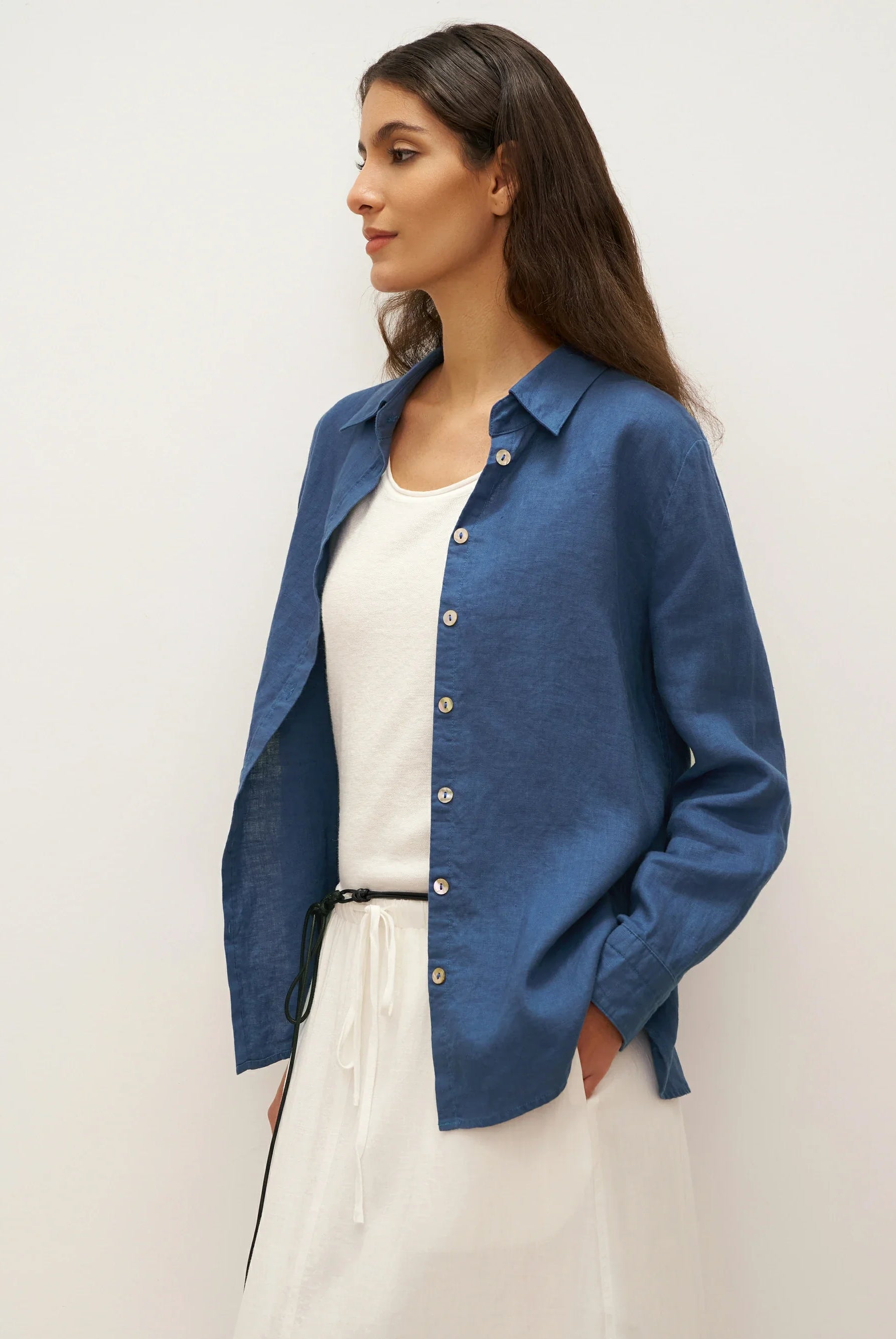 100% Linen Button-Front Shirt with Extended Hem JOVAN - TOPS-Linen Button Down Shirts