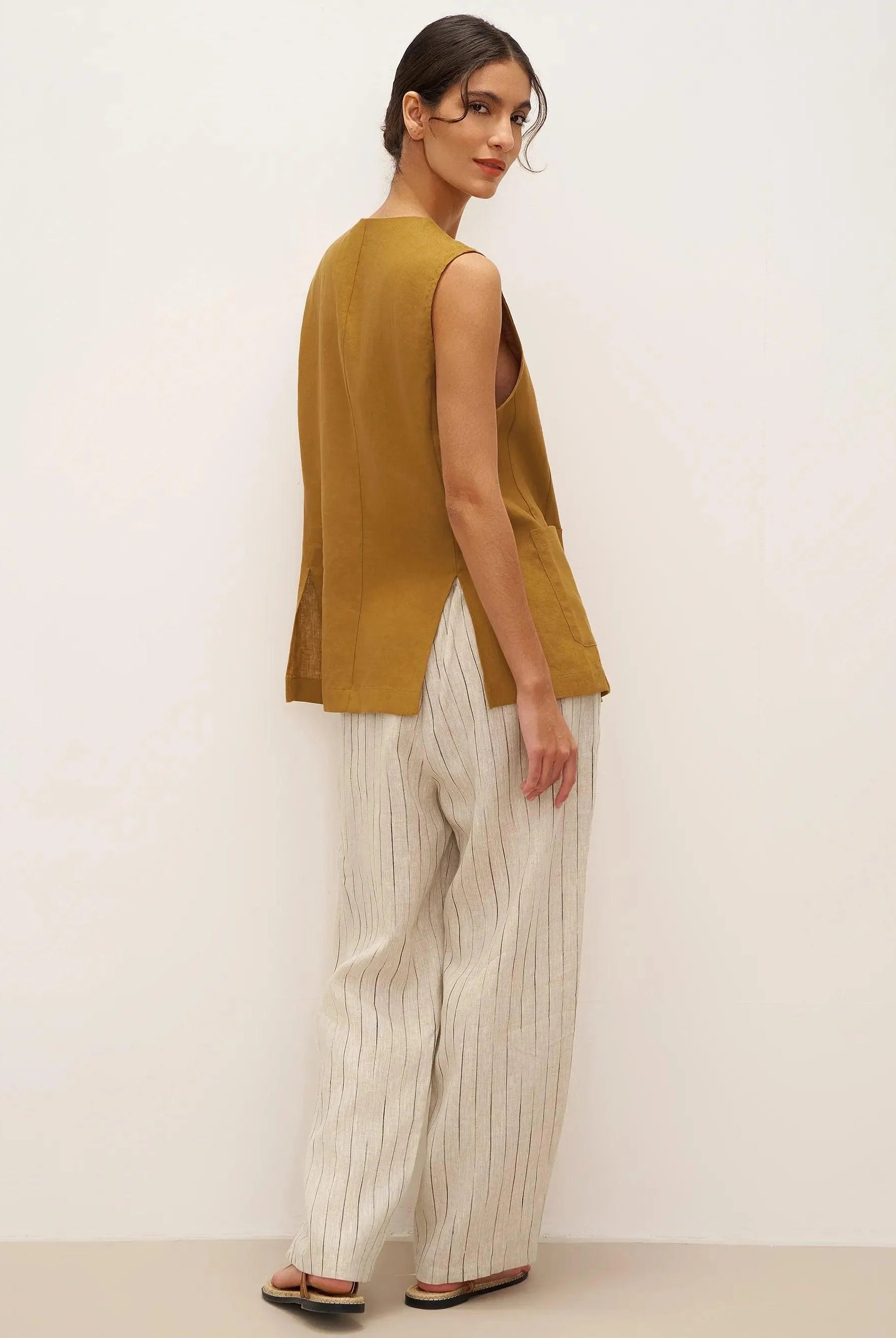 100% Linen Arc-Placket Button-Front Vest ELFRIDA - TOPS-Linen Tanks