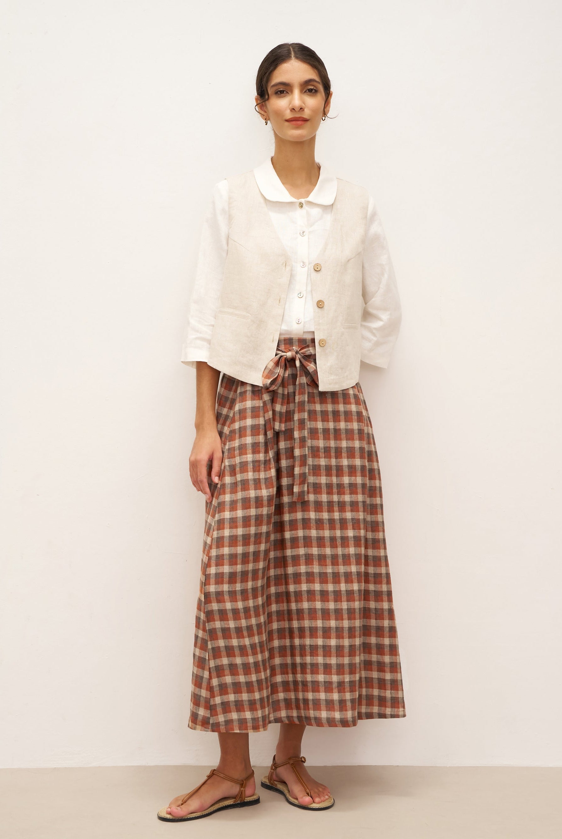 100% Linen V-Neck Buttoned Closure Vest DELIA - TOPS-Linen Vests