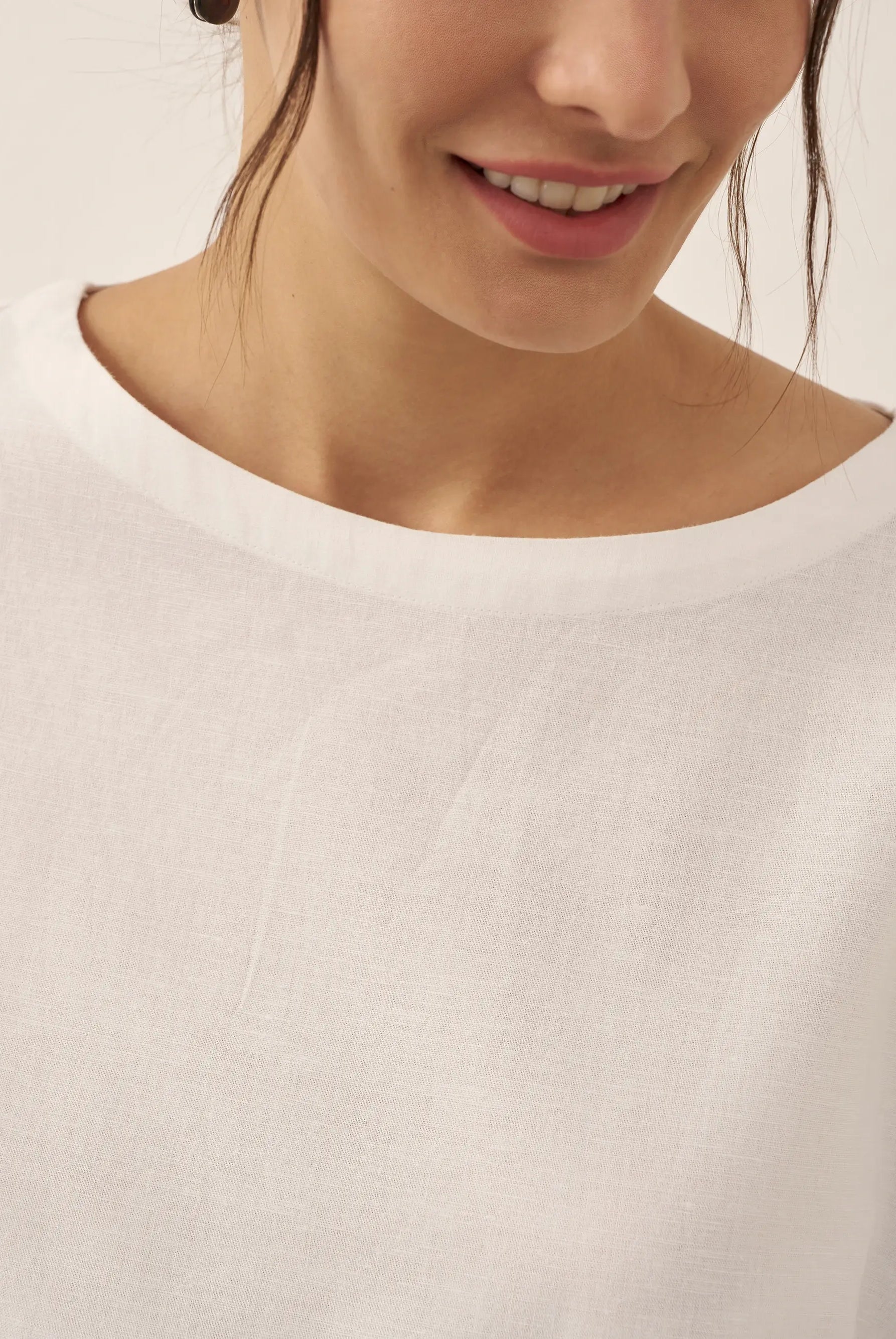 Linen White Boat Neck Oversized Top AVA by LINTICO for women