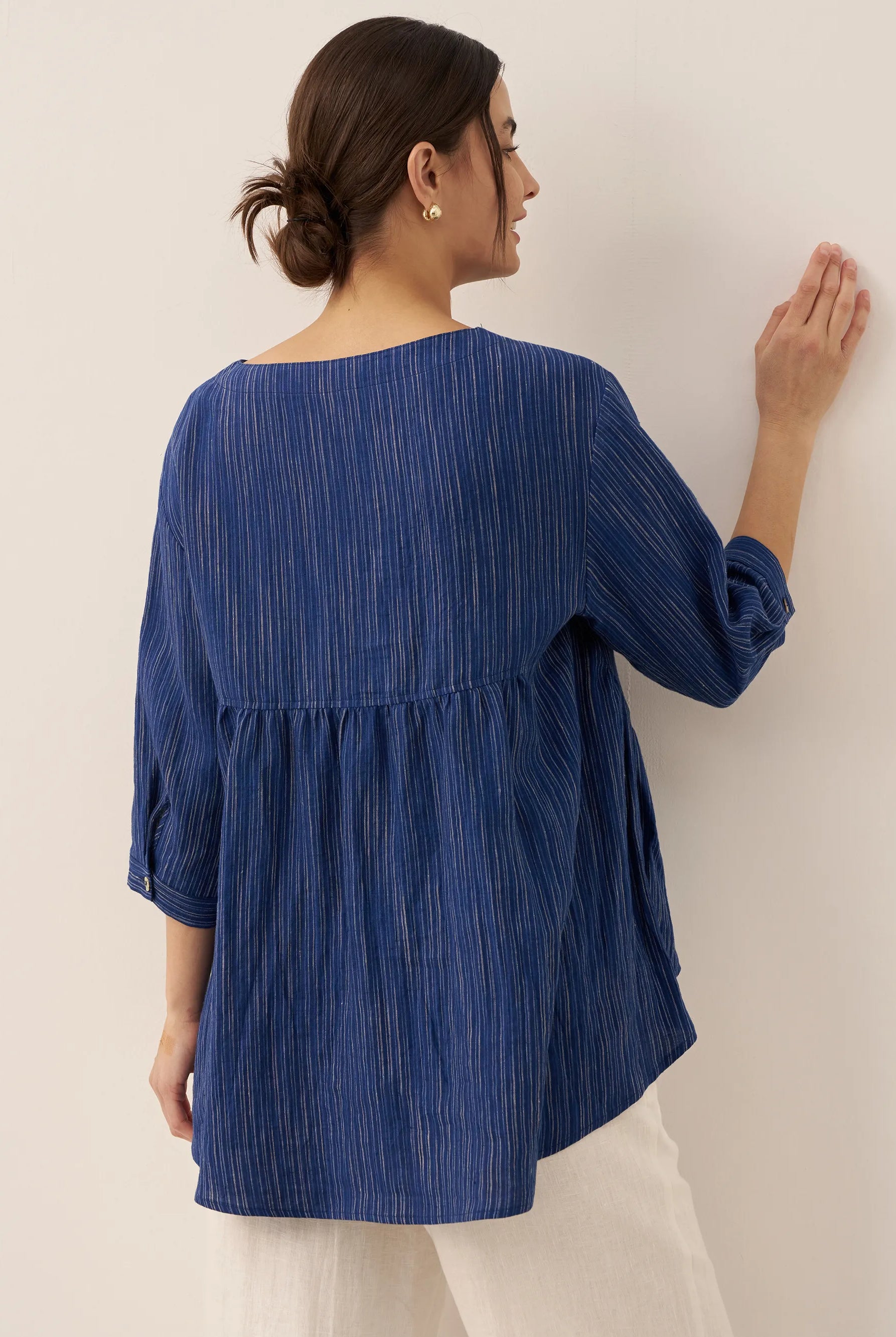 100% Linen Round Neck Artistic Stripe Top FLORENCE by LINTICO for women