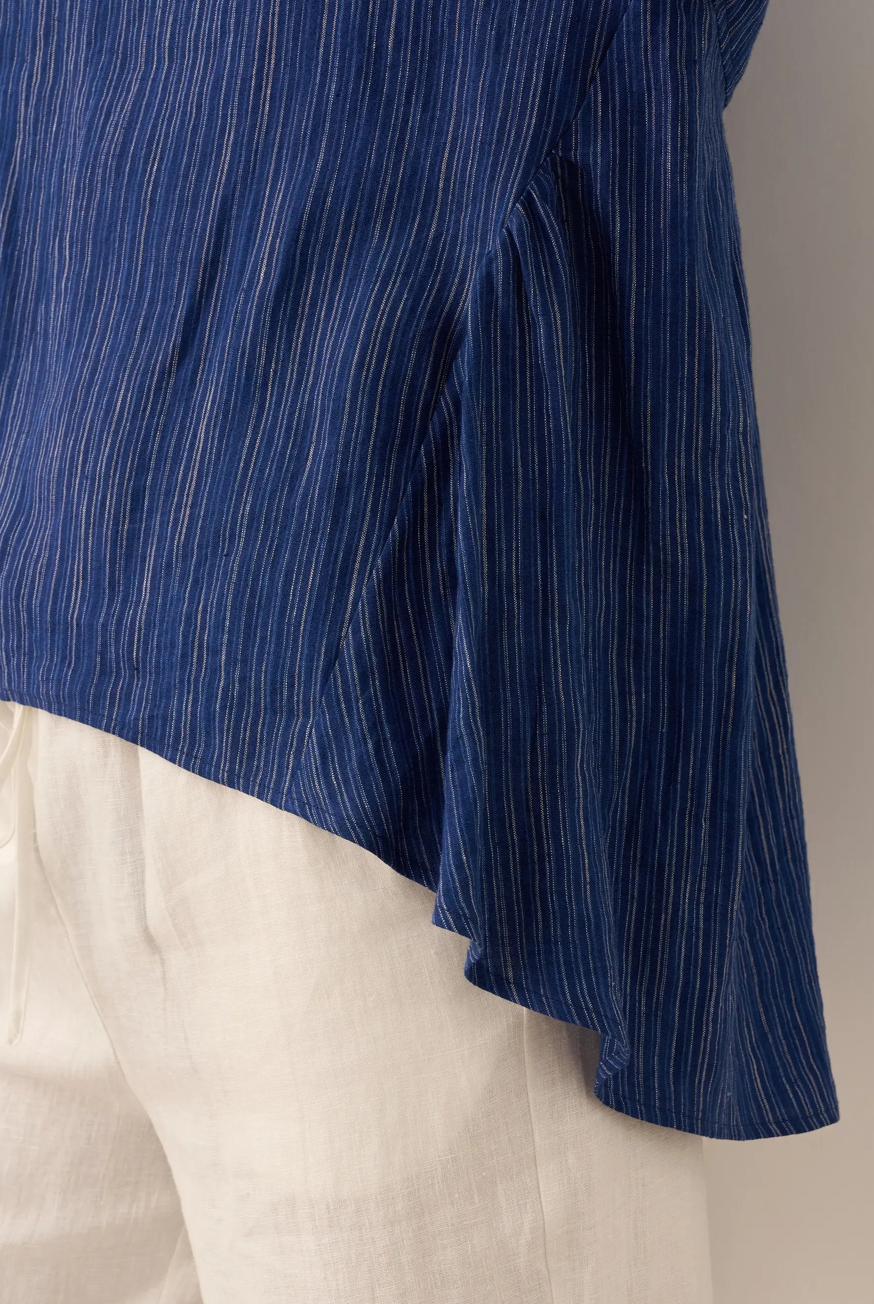100% Linen Round Neck Artistic Stripe Top FLORENCE by LINTICO for women