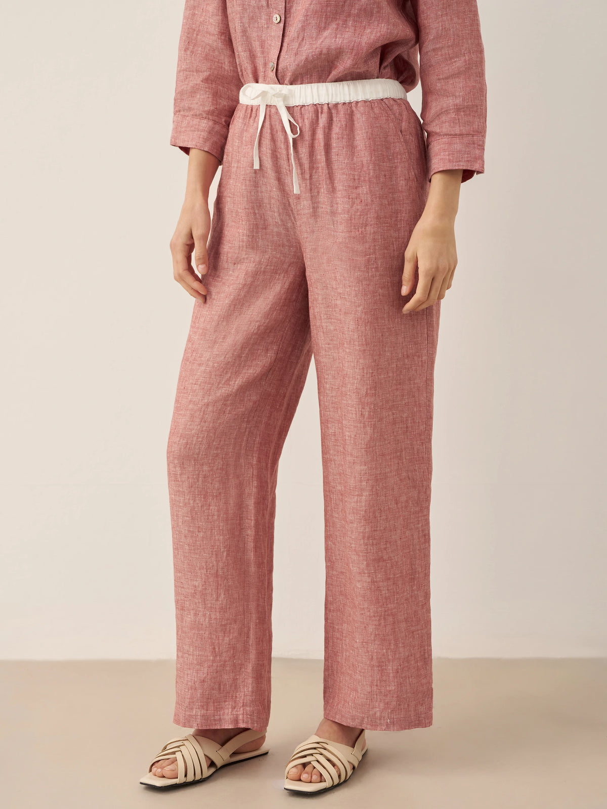 Pantalon droit femme JOURDAN à taille élastiquée en 100% lin de LINTICO