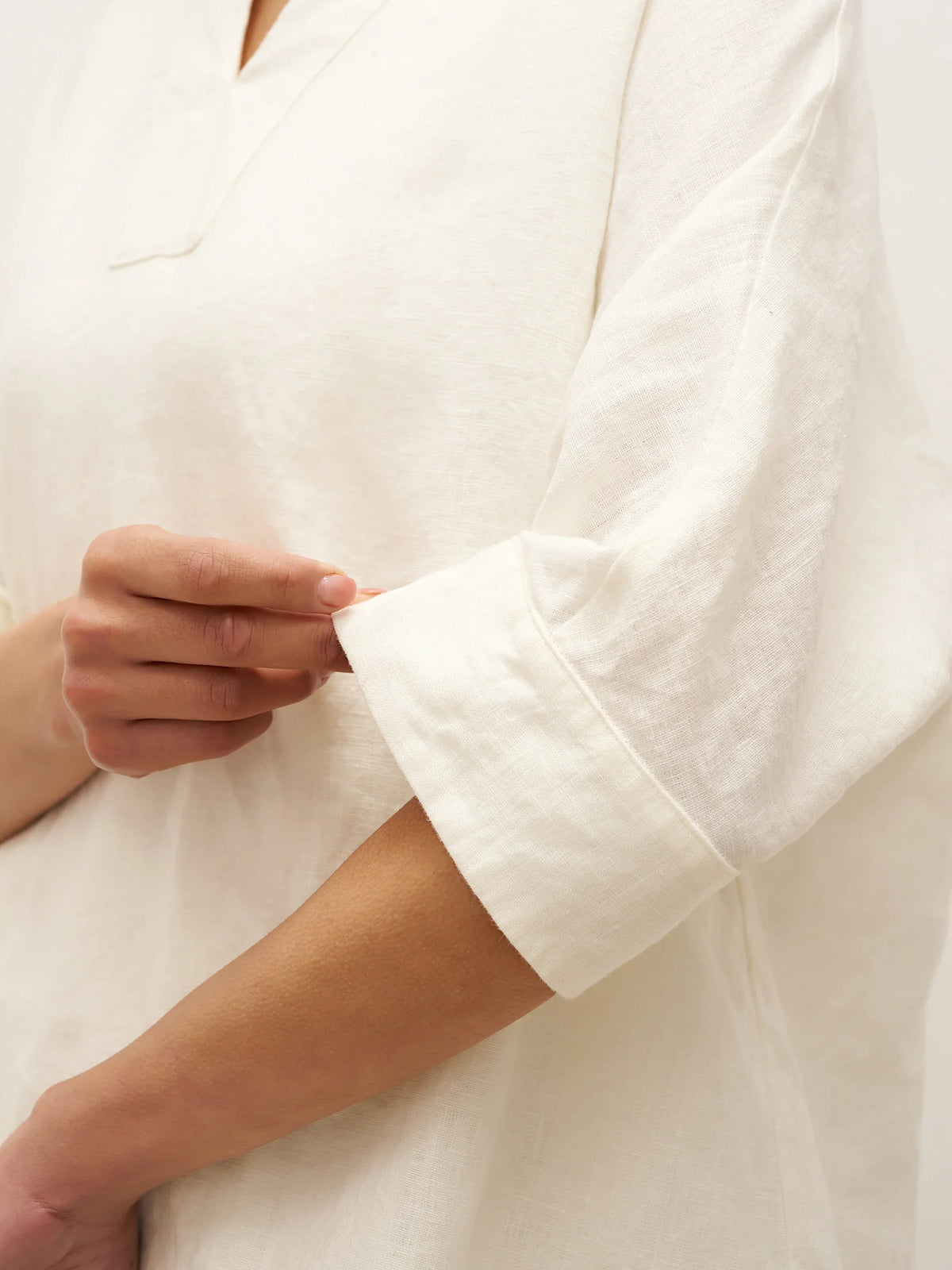 100% Linen V-Neck Oversized Pullover DANEE - TOPS-Linen Blouses