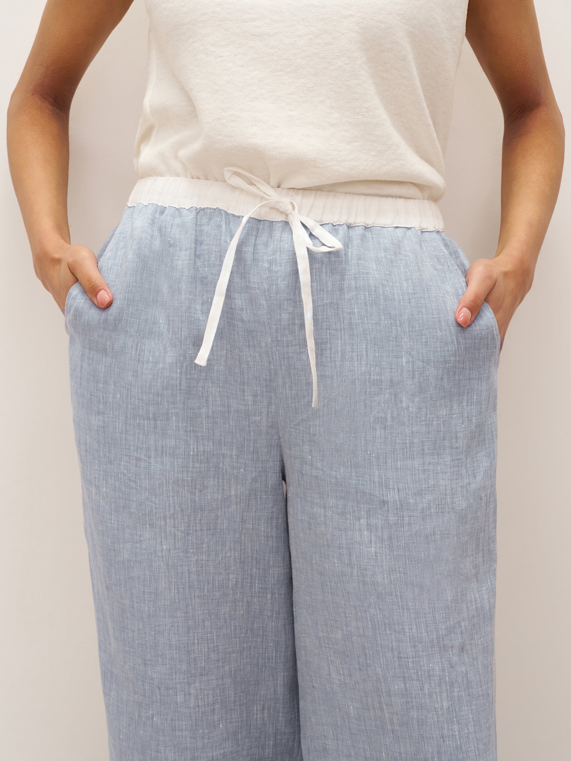 100% Linen Elastic Waist Straight-Leg Trousers JOURDAN - BOTTOMS-Linen Pants