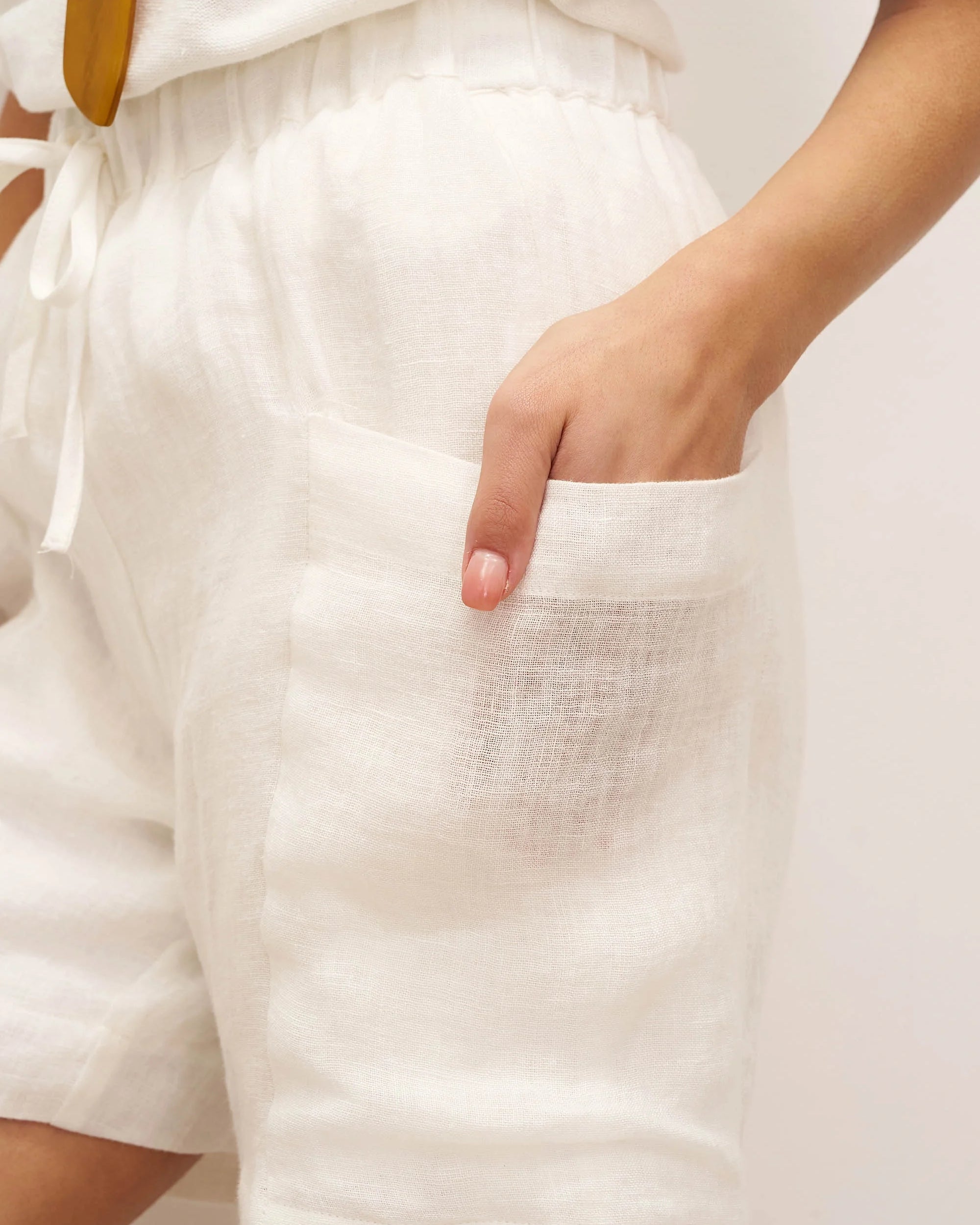 100% Linen Elastic Waist Drawstring Shorts with Pockets DELILAH - BOTTOMS-Linen
