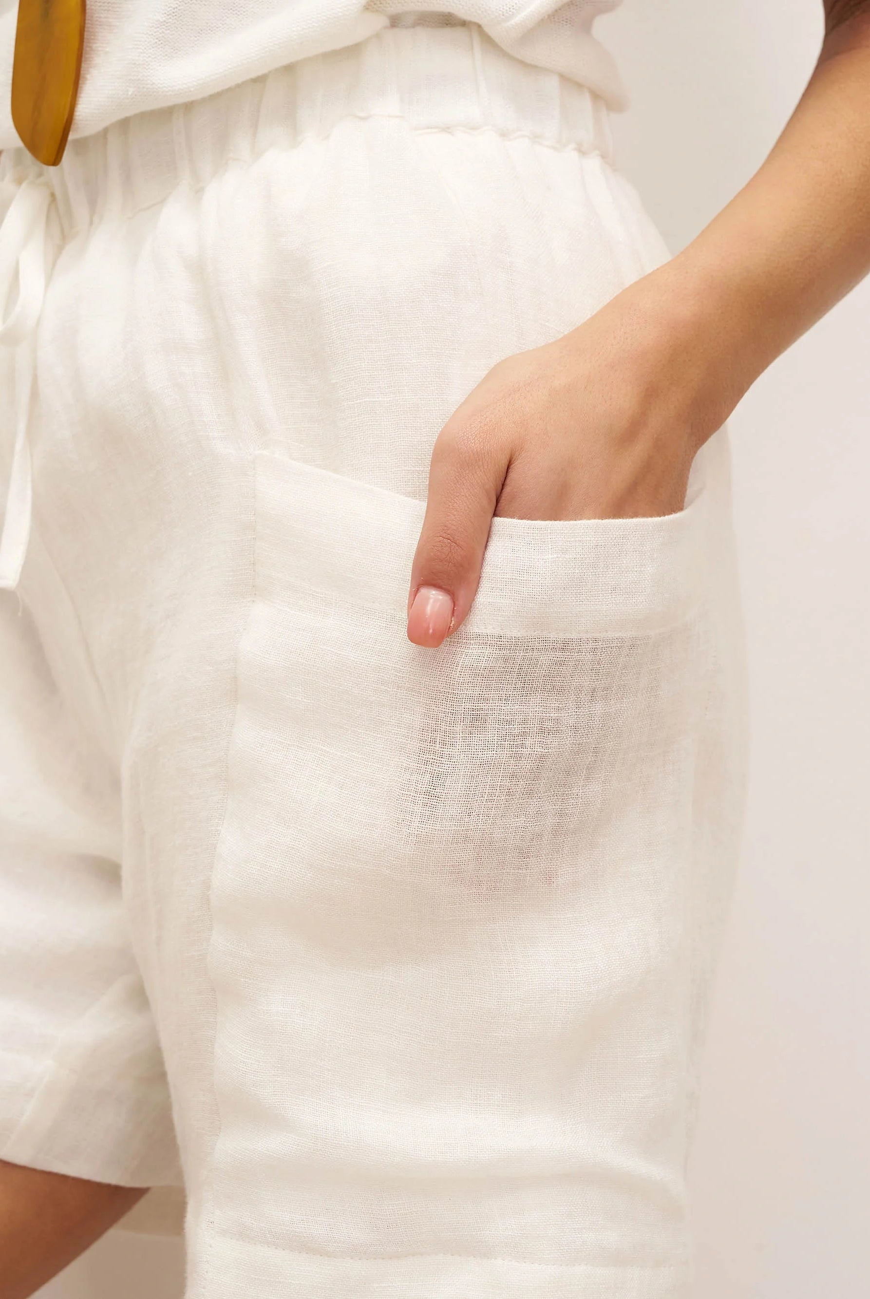 100% Linen Elastic Waist Drawstring Shorts with Pockets DELILAH - BOTTOMS-Linen