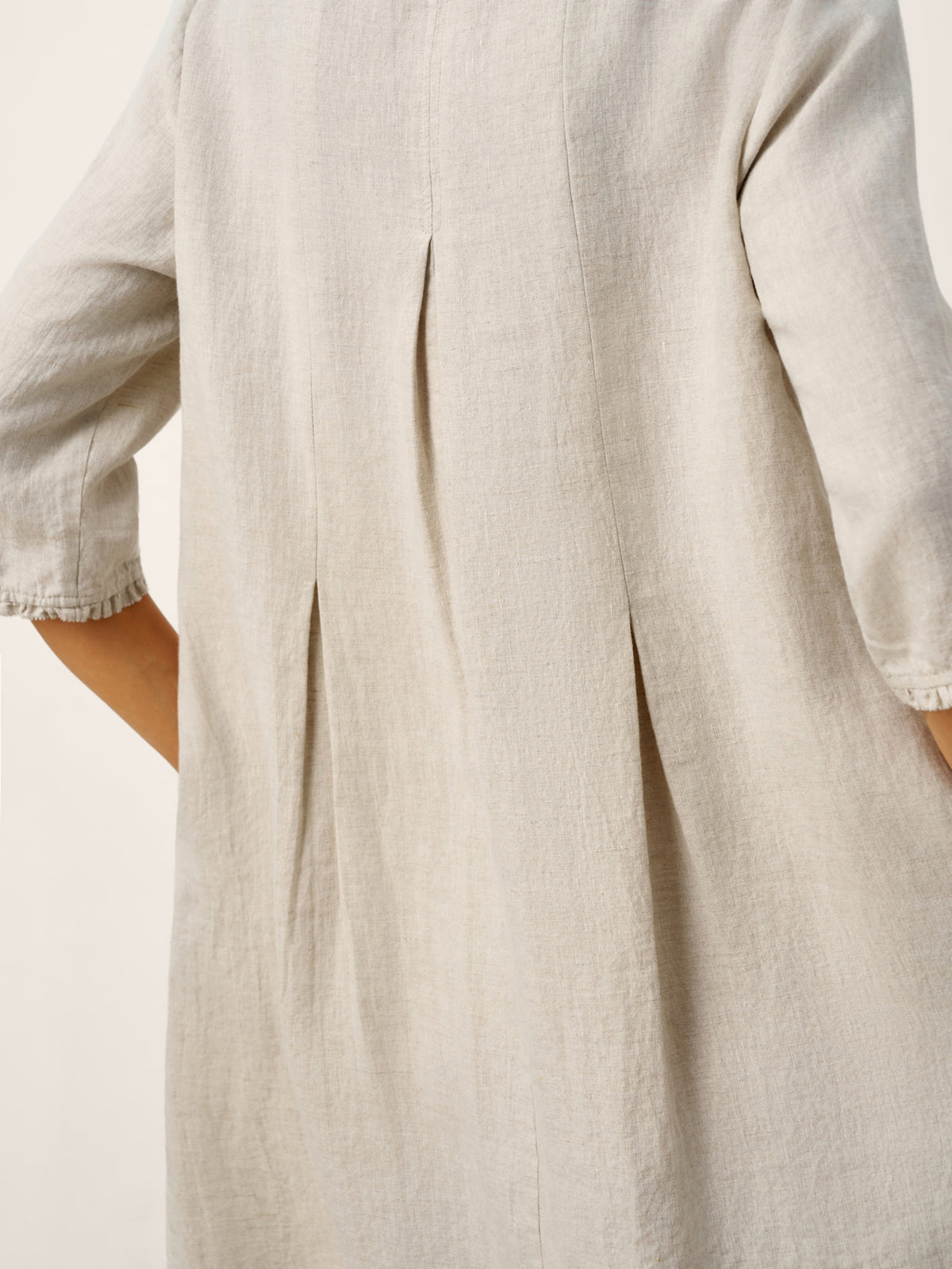 Robe midi femme 100% lin, bord volanté et pli creux, LAVINIA par LINTICO