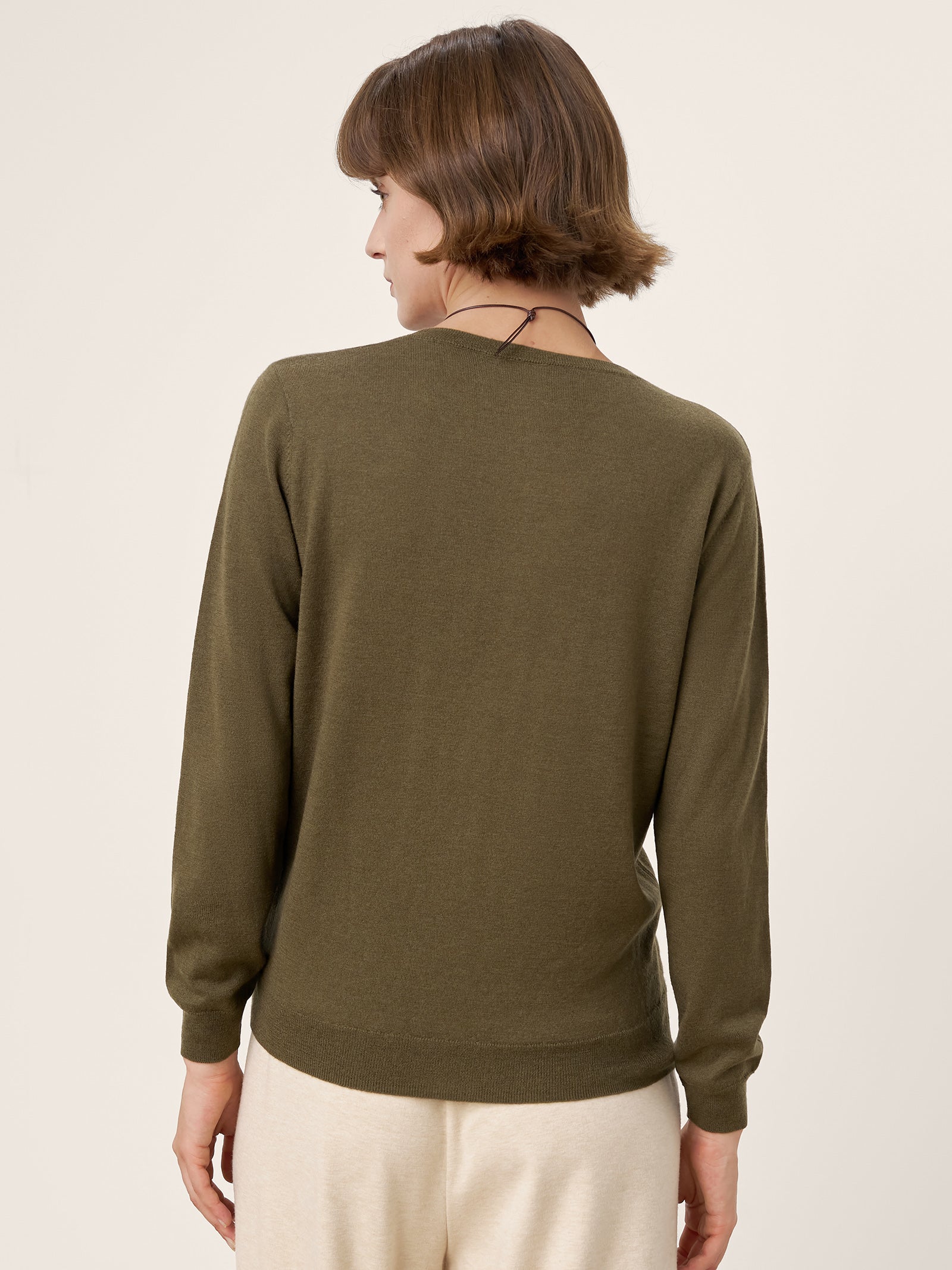 100% Extra-Fine Merino Wool Essential Crew Neck Knit Sweater BRIDGET by LINTICO for women
