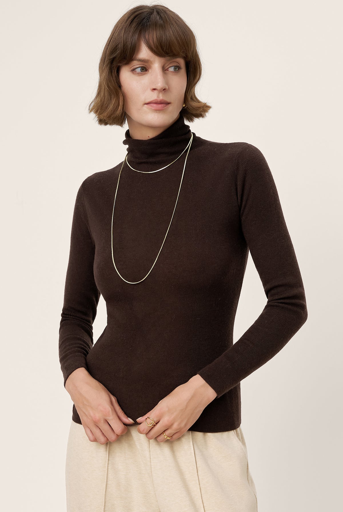 100% Extra-Fine Merino Wool Turtleneck Knit Sweater JOLENE by LINTICO for women