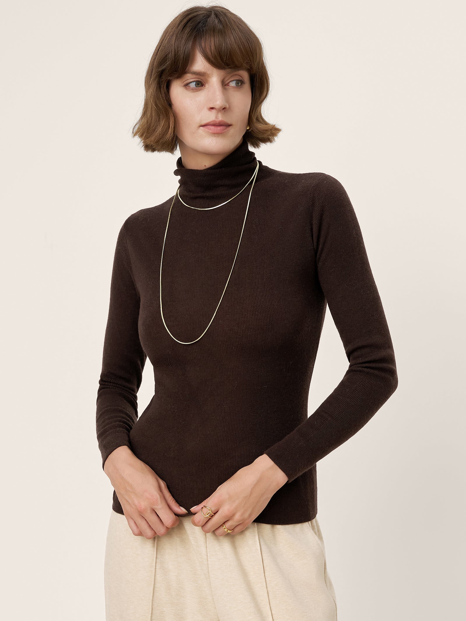 100% Extra-Fine Merino Wool Turtleneck Knit Sweater JOLENE by LINTICO for women