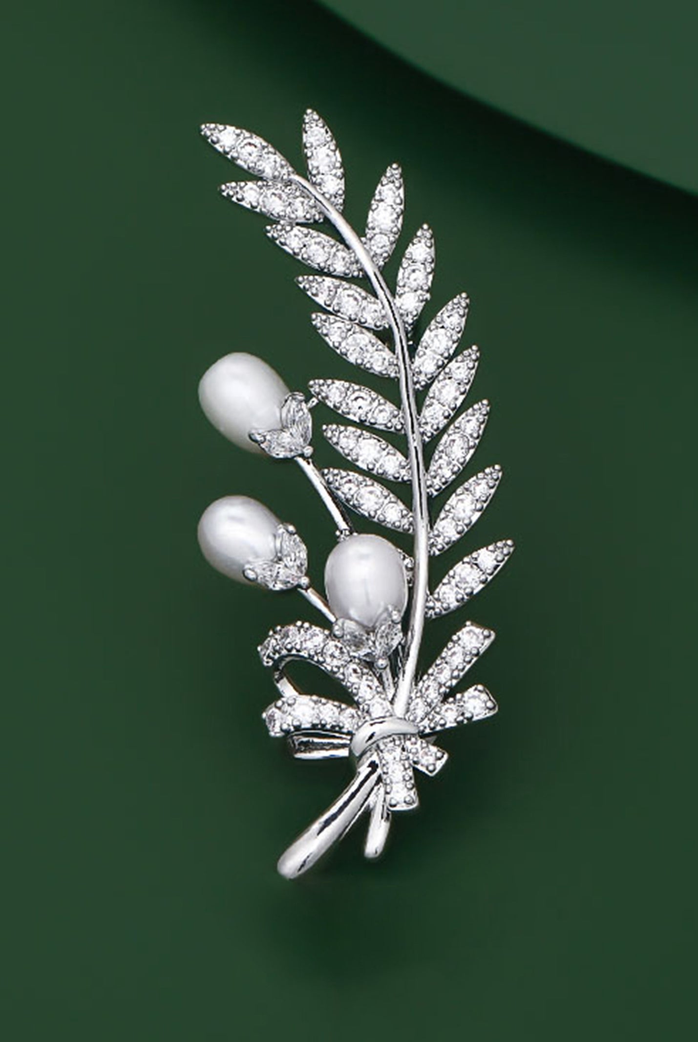 Freshwater Pearl & Alloy Wheat Ear Brooch by LINTICO