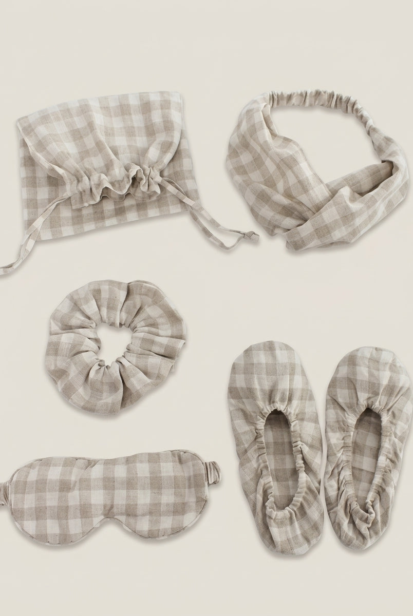 Linen Sleep and Travel Comfort Set by LINTICO for women