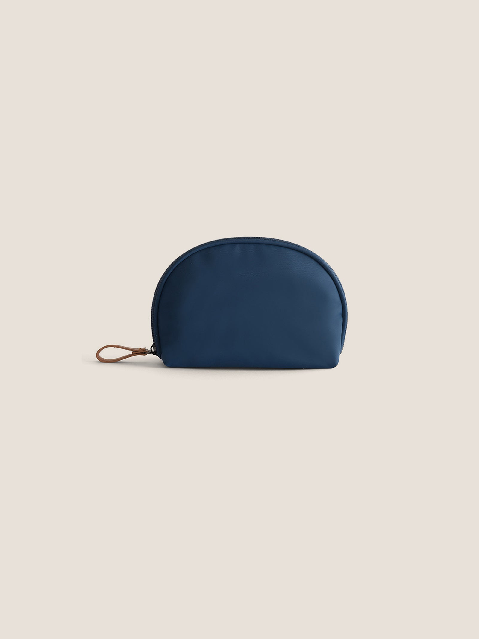 Nylon Shell-Shaped Cosmetic Storage Bag by LINTICO for women