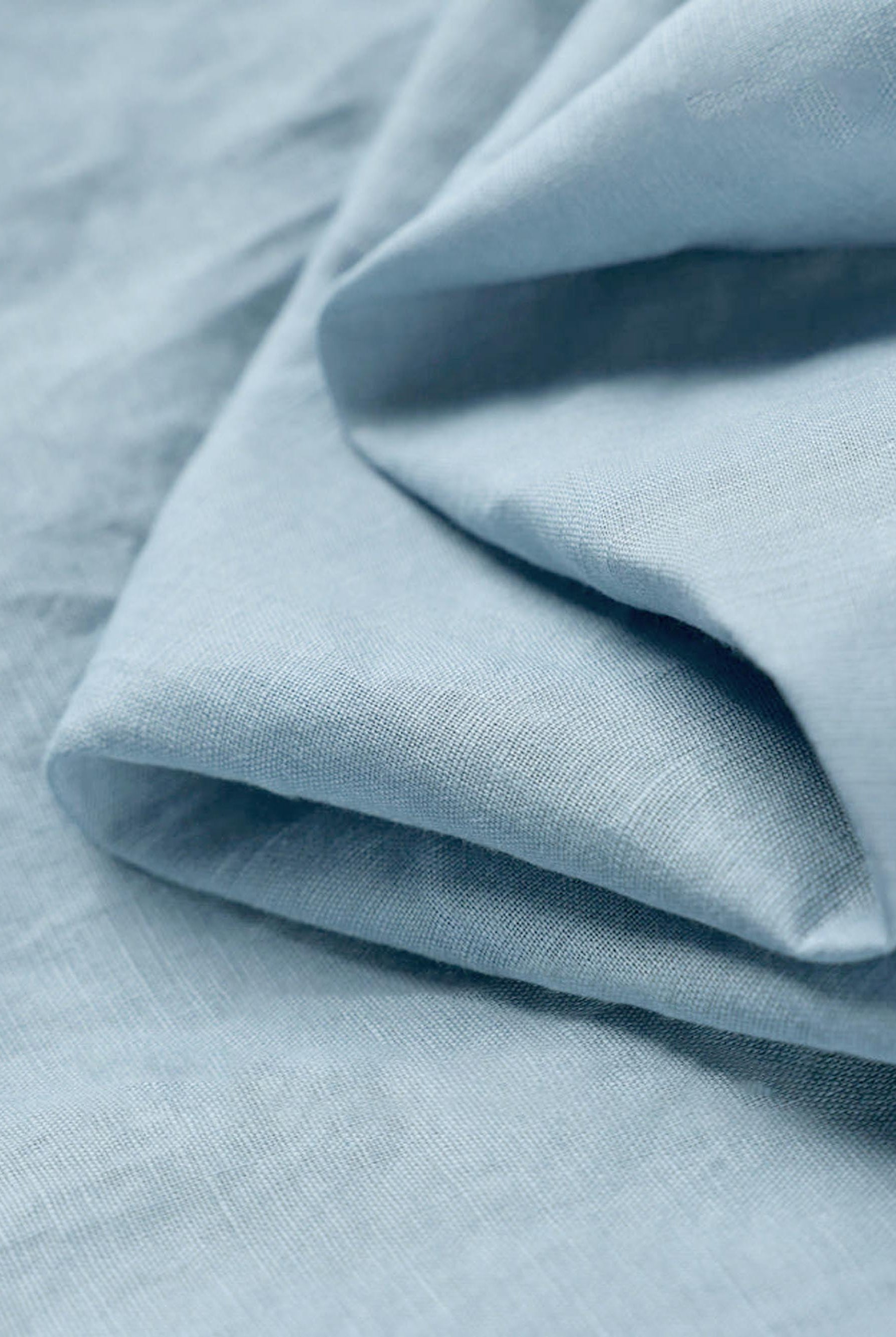 100% Linen Lightweight Fabric Handcraft Material for DIY and Sewing Projects - Baby Blue / 1 Metre