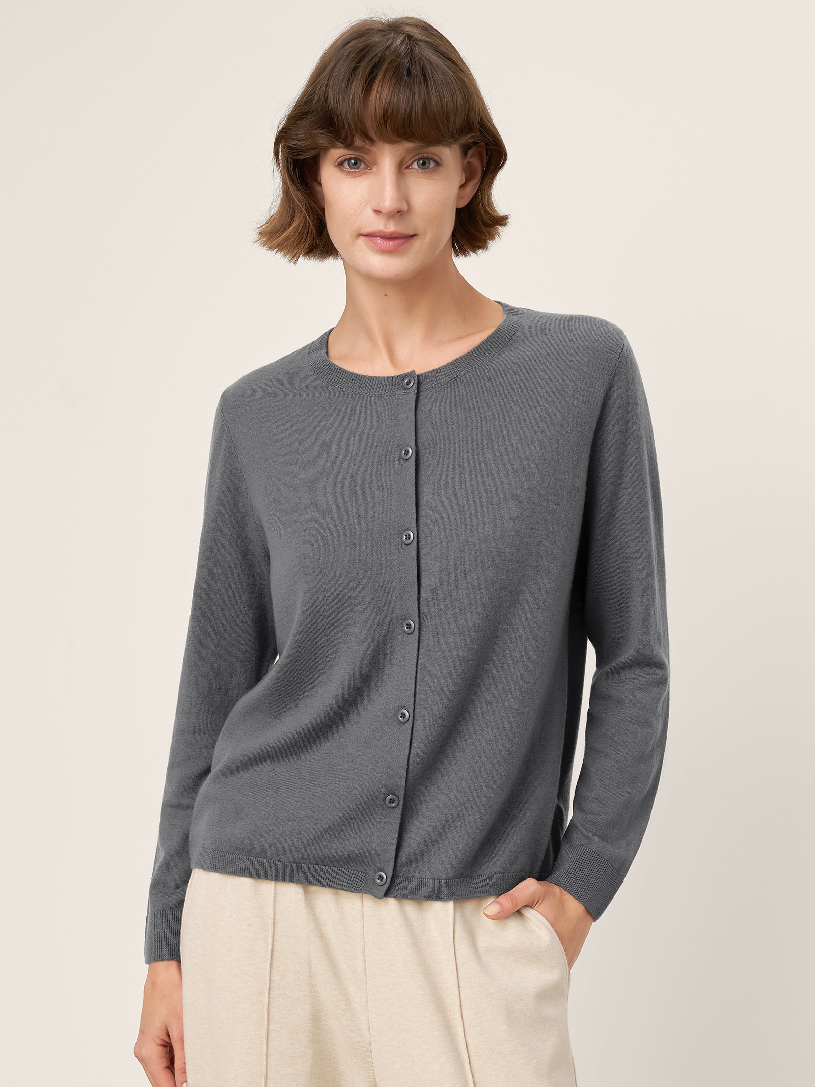 100% Extra-Fine Merino Wool Buttoned Knit Cardigan CAYLA by LINTICO for women