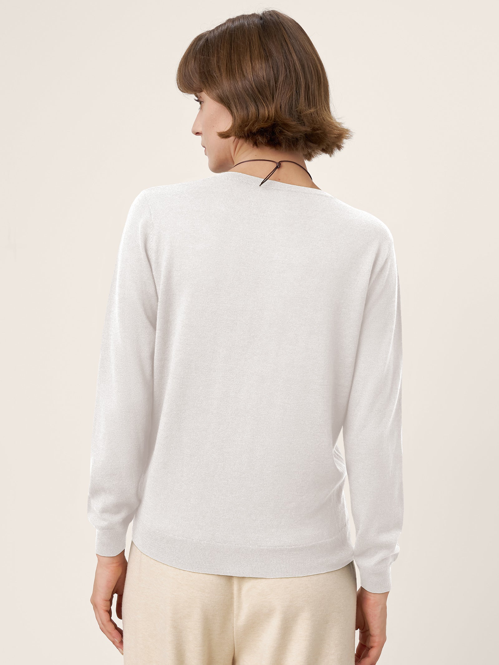 100% Extra-Fine Merino Wool Essential Crew Neck Knit Sweater BRIDGET by LINTICO for women