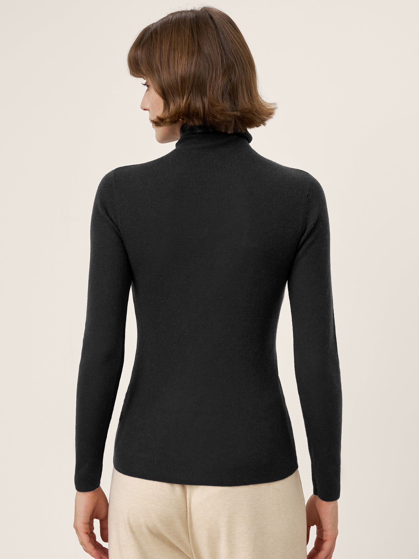 100% Extra-Fine Merino Wool Turtleneck Knit Sweater JOLENE by LINTICO for women